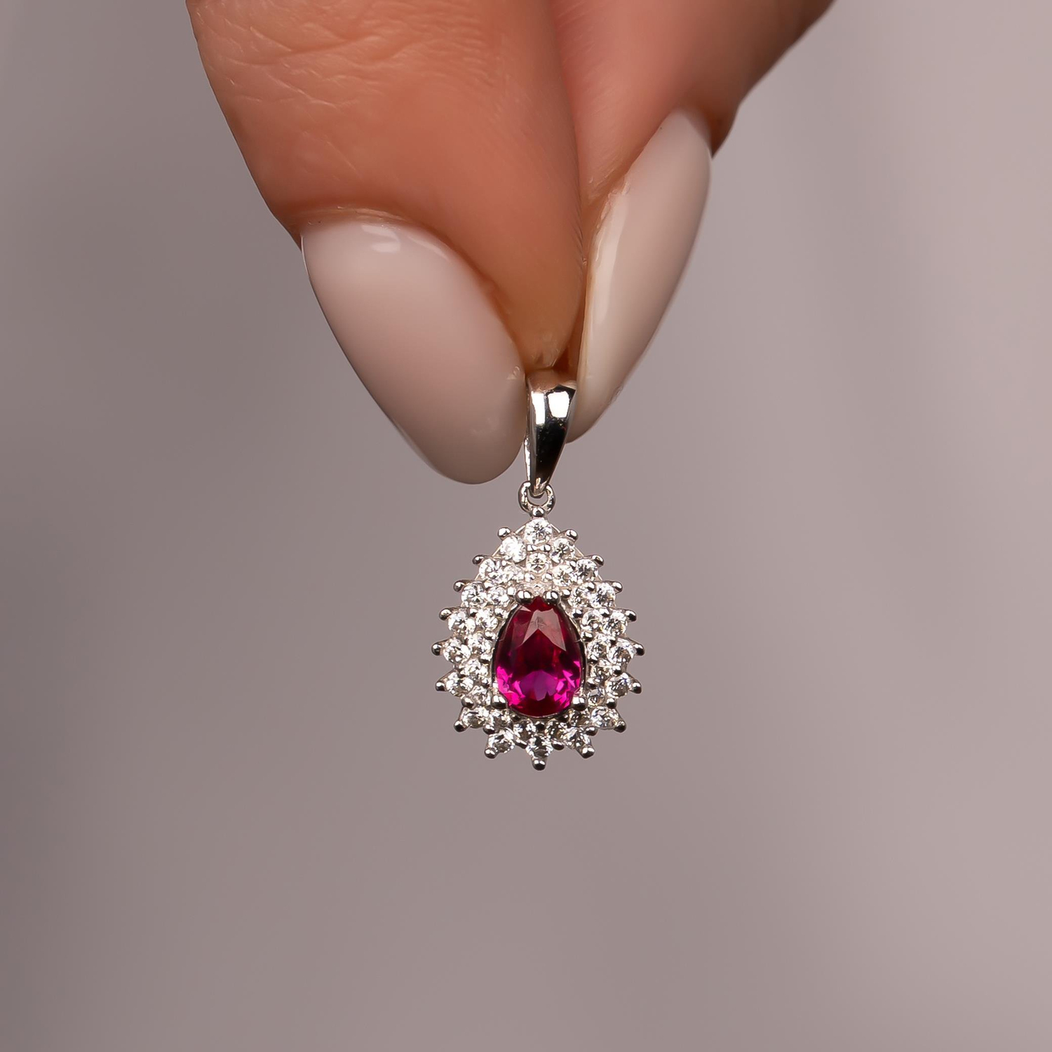 Kırmızı Damla Taşlı Beyaz Altın 14 Ayar Kolye Ucu