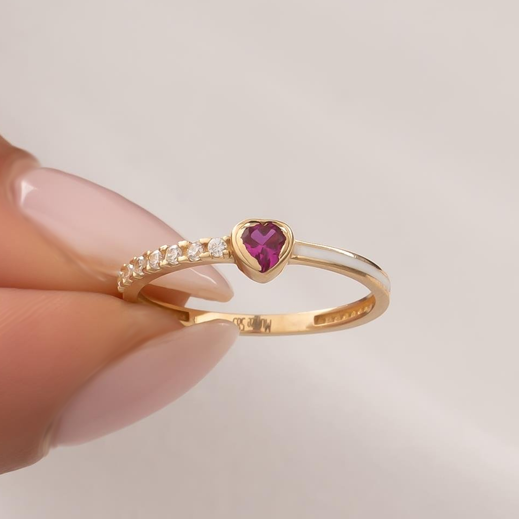 Mor Taşlı Kalp 14 Ayar Altın Yüzük