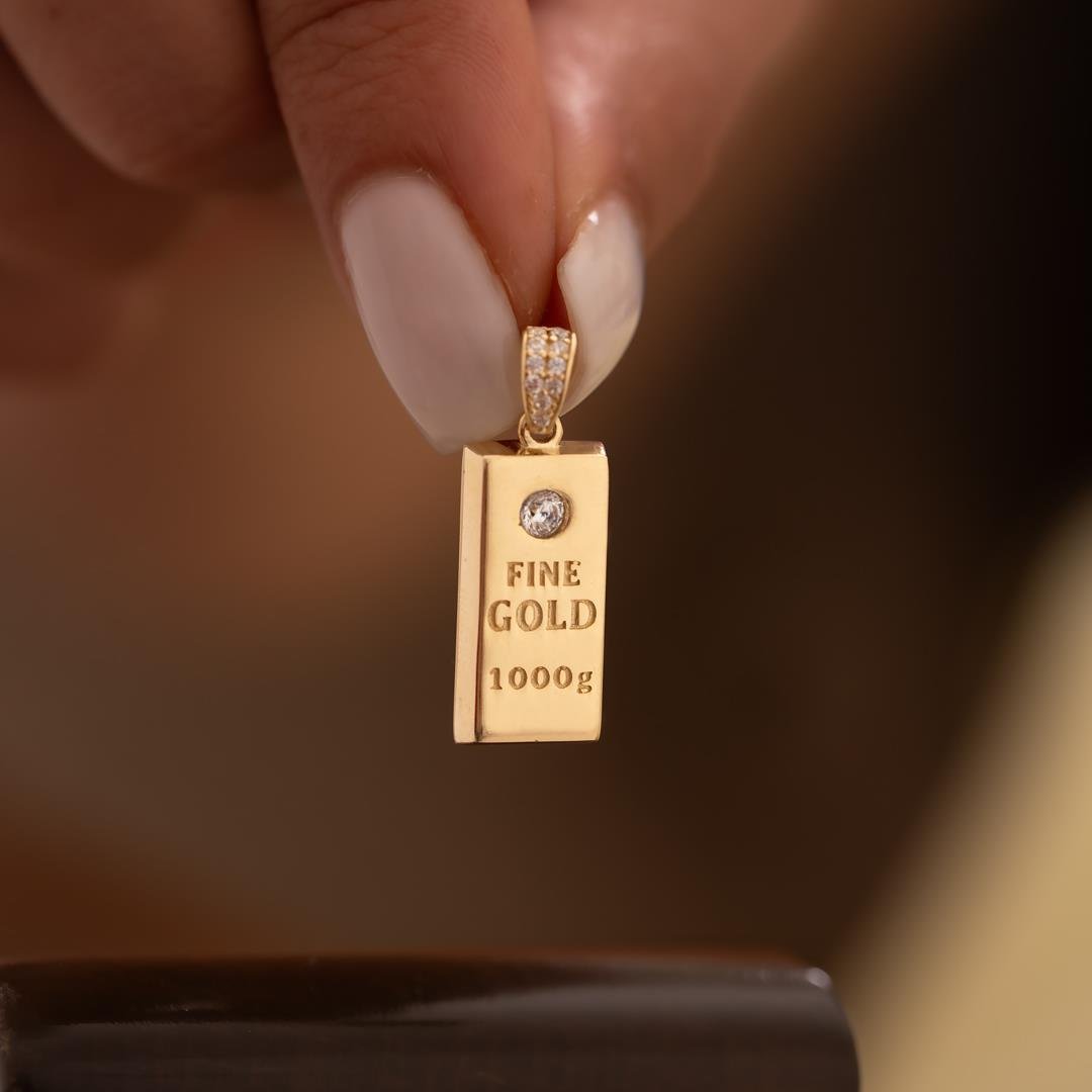 Ortası Taşlı Külçe 14 Ayar Kolye Ucu