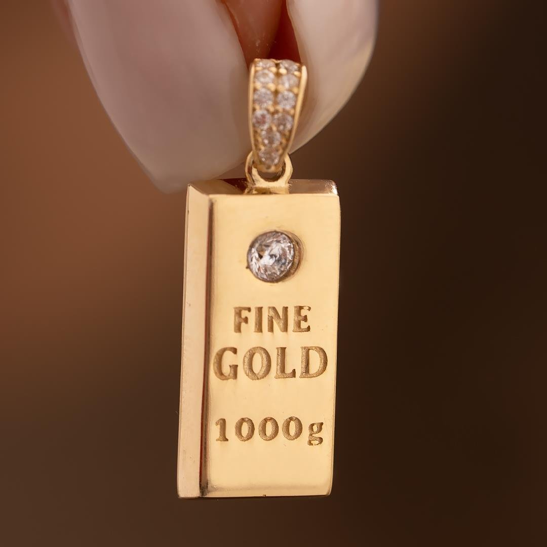 Ortası Taşlı Külçe 14 Ayar Kolye Ucu