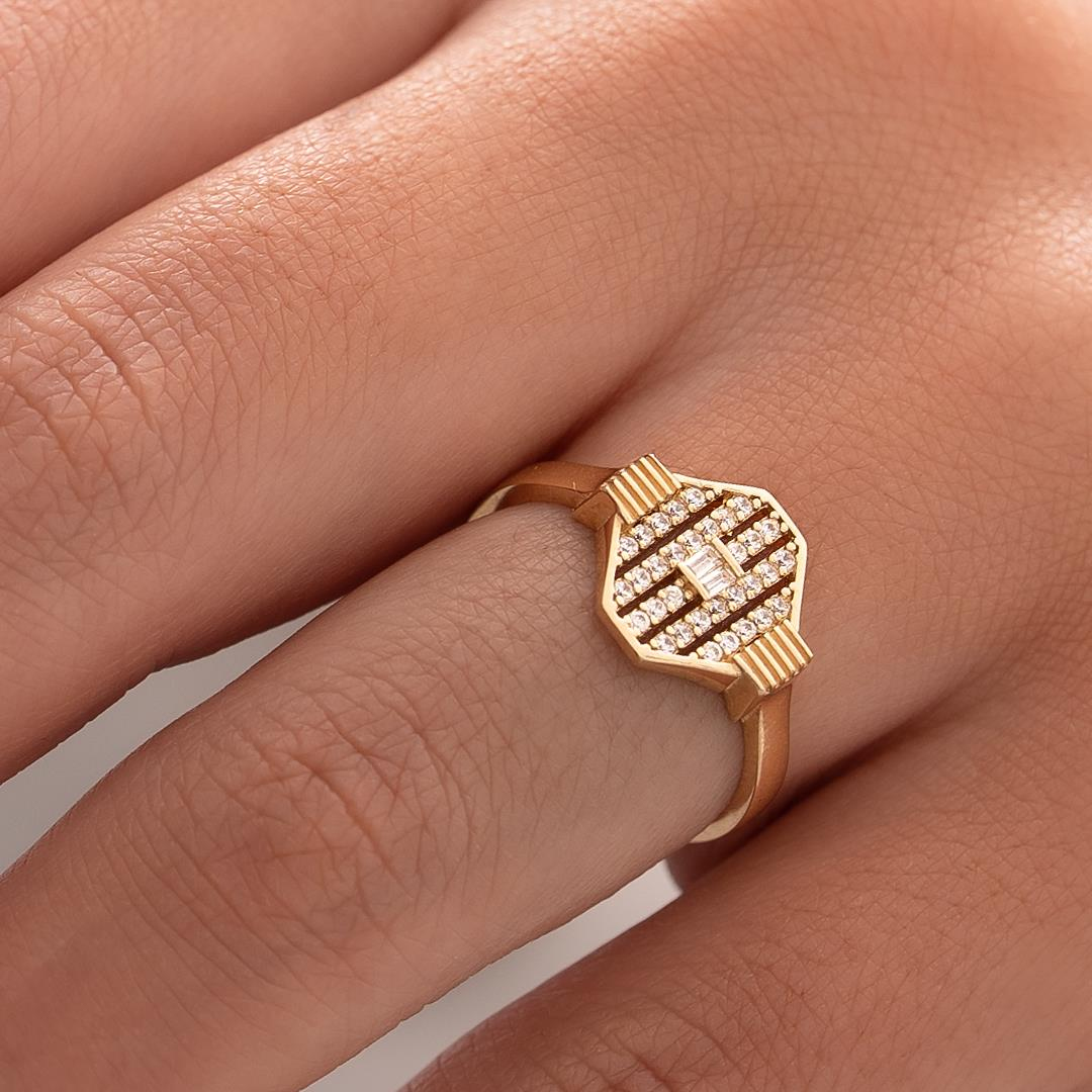 Tasarım Taşlı 14 Ayar Yüzük