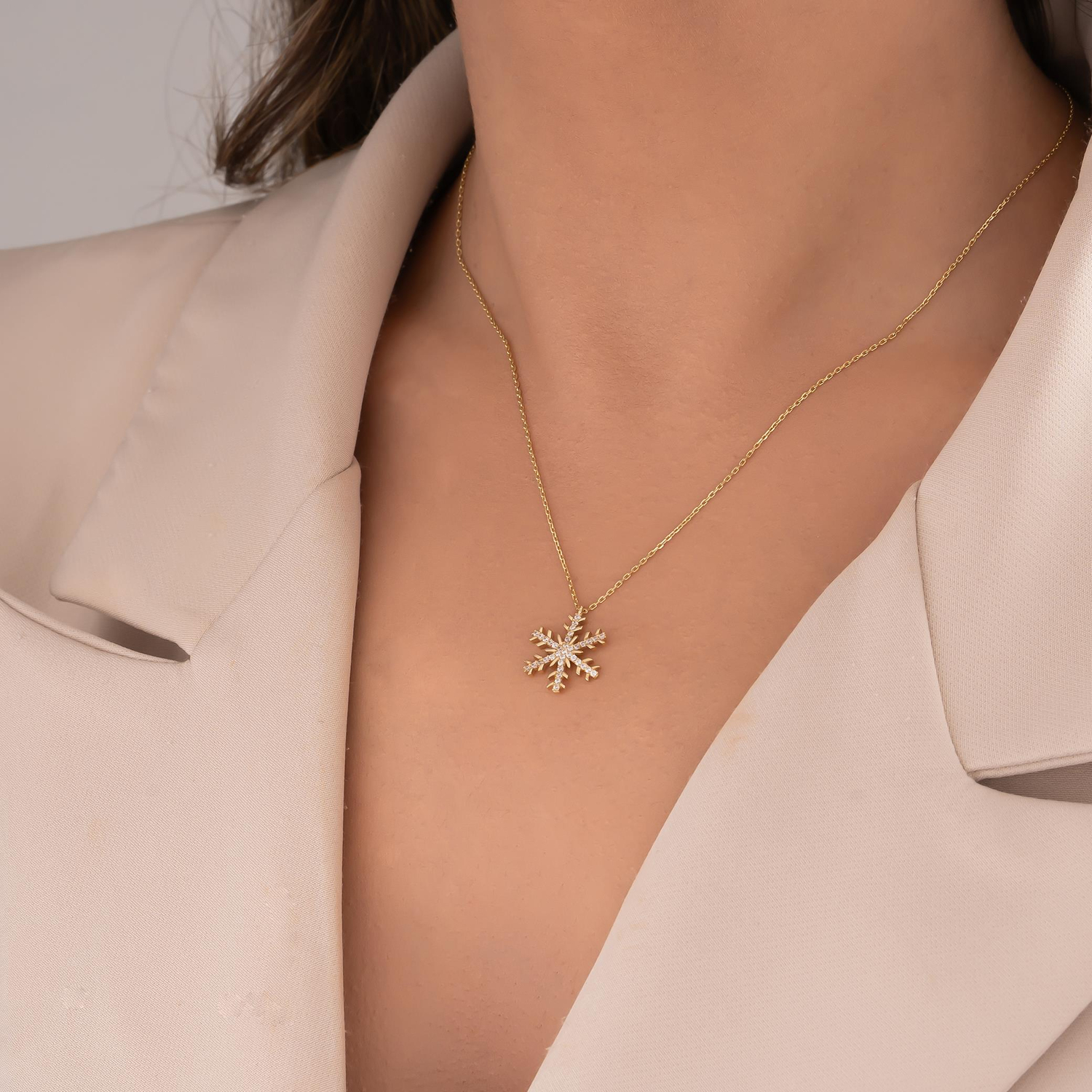 Taşlı Kar Tanesi 14 Ayar Altın Kolye
