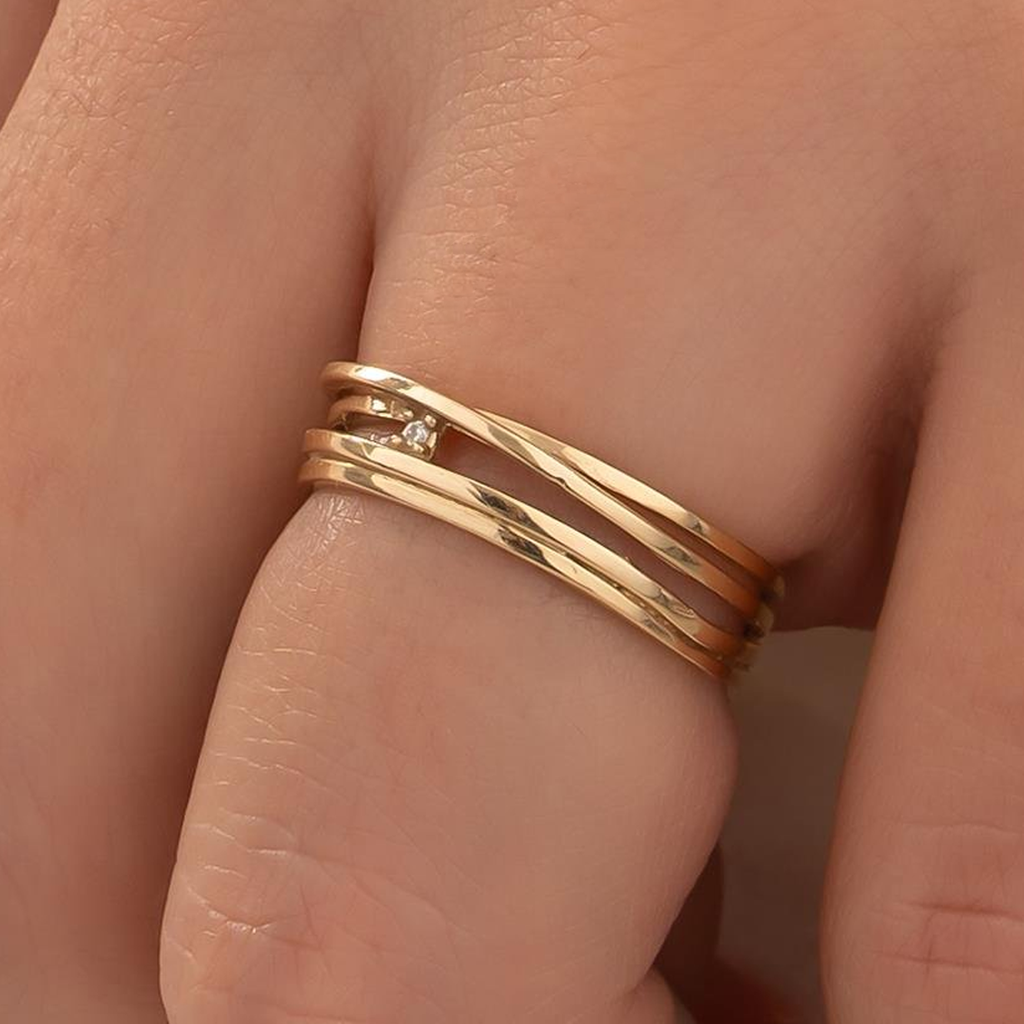 Taşlı Trend Model 14 Ayar Altın Yüzük