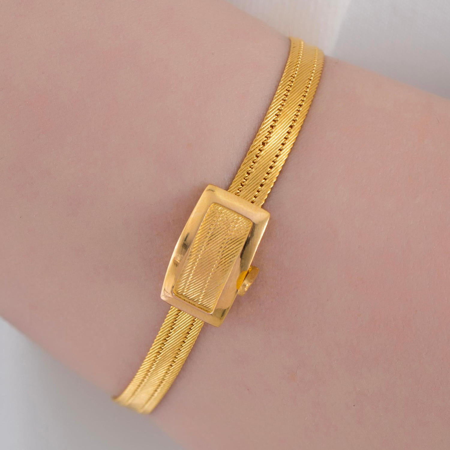 Trabzon Hasır Altın Bileklik Klasik Toka 3 Sıra 14 Ayar Altın