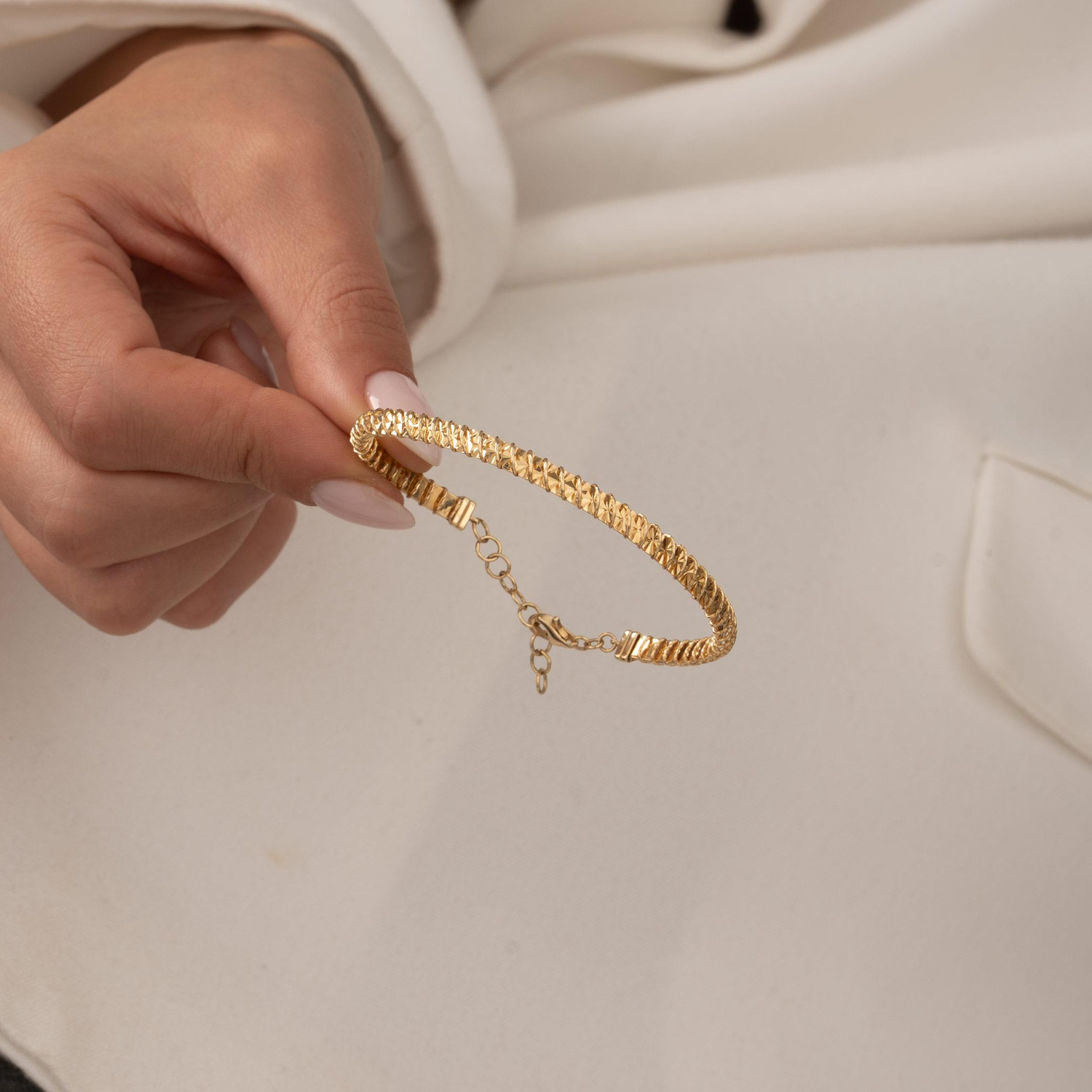 Trend 14 Ayar Altın Kelepçe