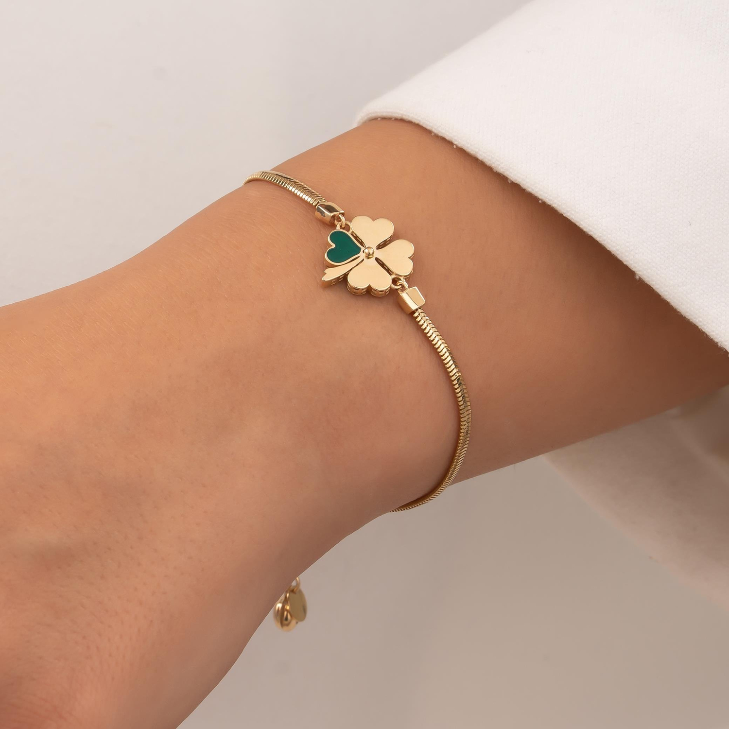 Yeşil Mineli Yonca Balıksırtı 14 Ayar Altın Bileklik