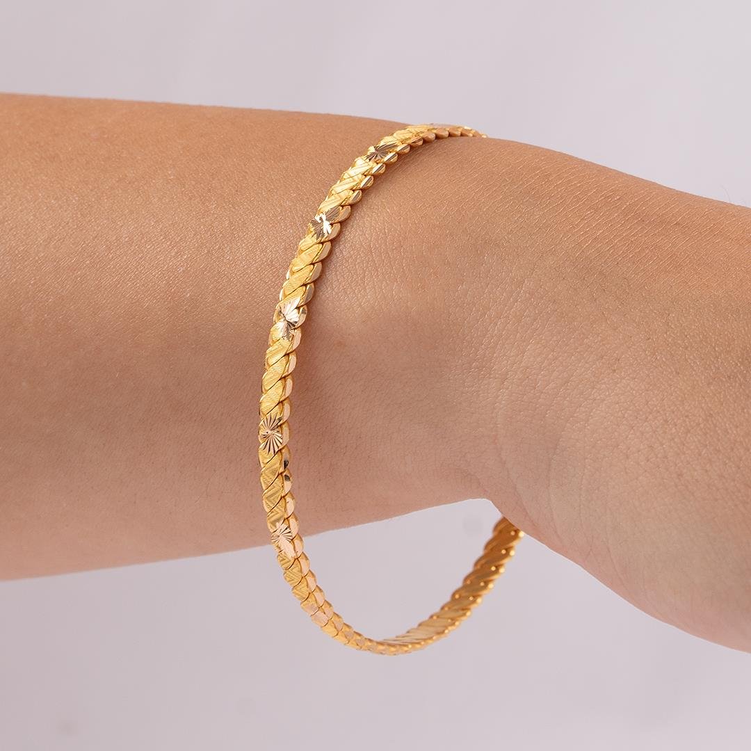 15 Gram Desenli Üçlü Burma Bilezik 22 Ayar