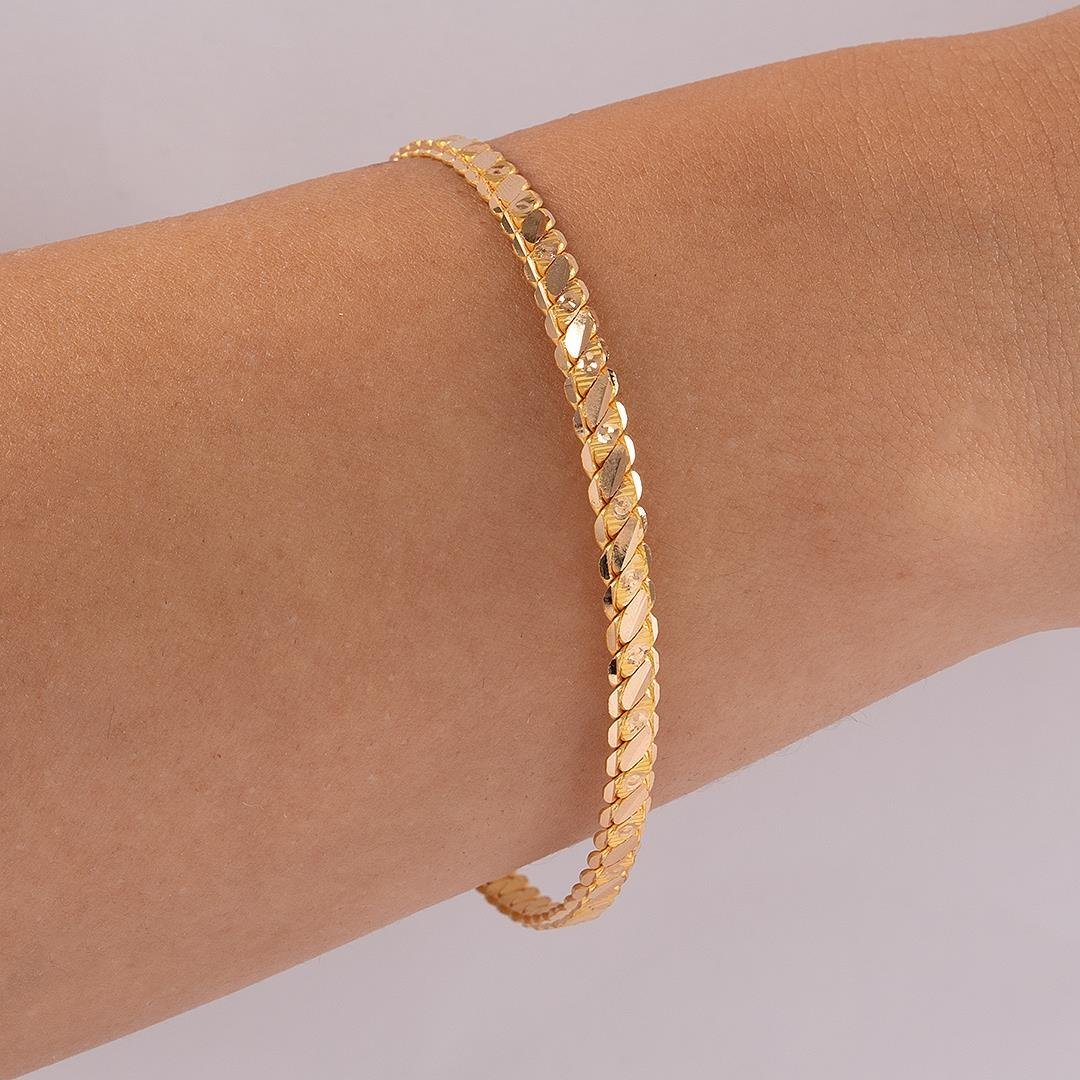 15 Gram Noktalı Üçlü Burma Bilezik 22 Ayar