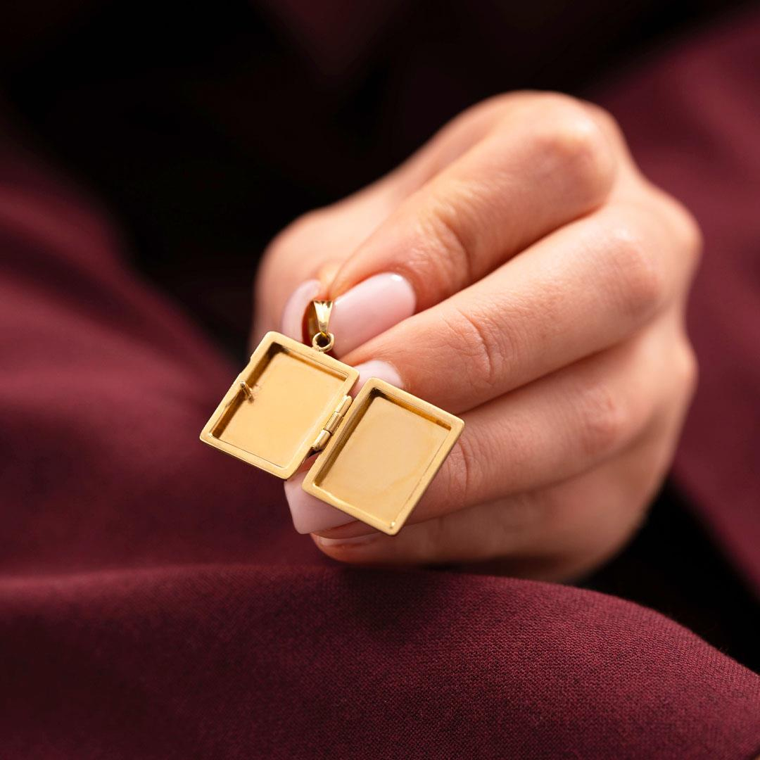 Açılabilir Kapaklı Dikdörtgen 14 Ayar Kolye Ucu