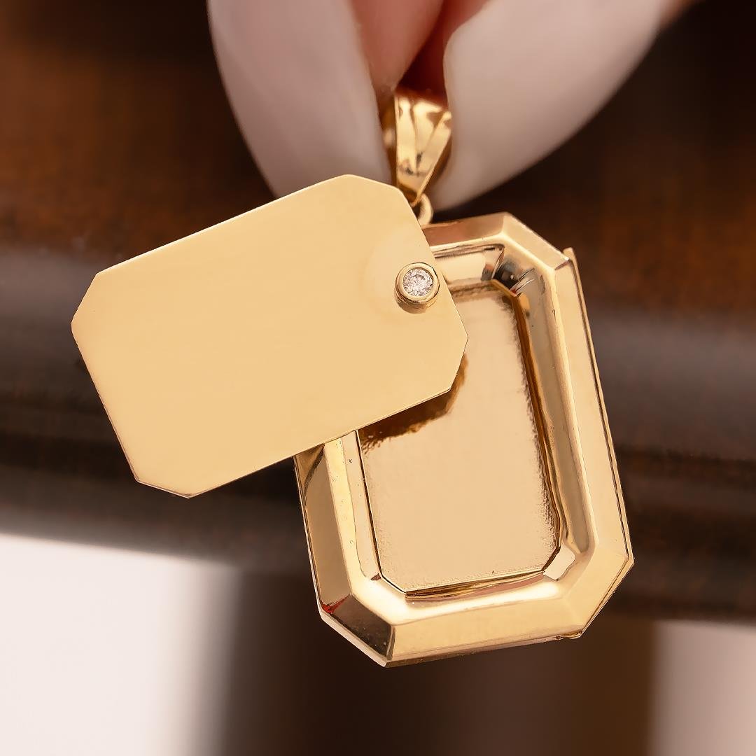 Açılabilir Kapaklı Sekizgen 14 Ayar Kolye Ucu