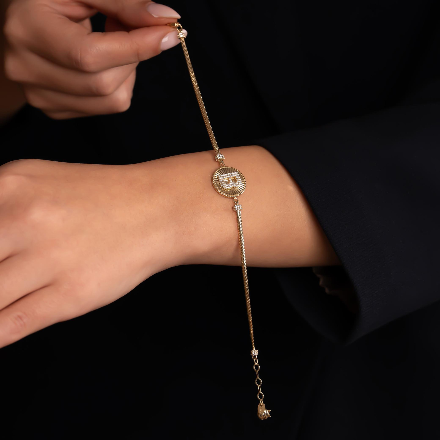 B Harfli 14 Ayar Altın Bileklik