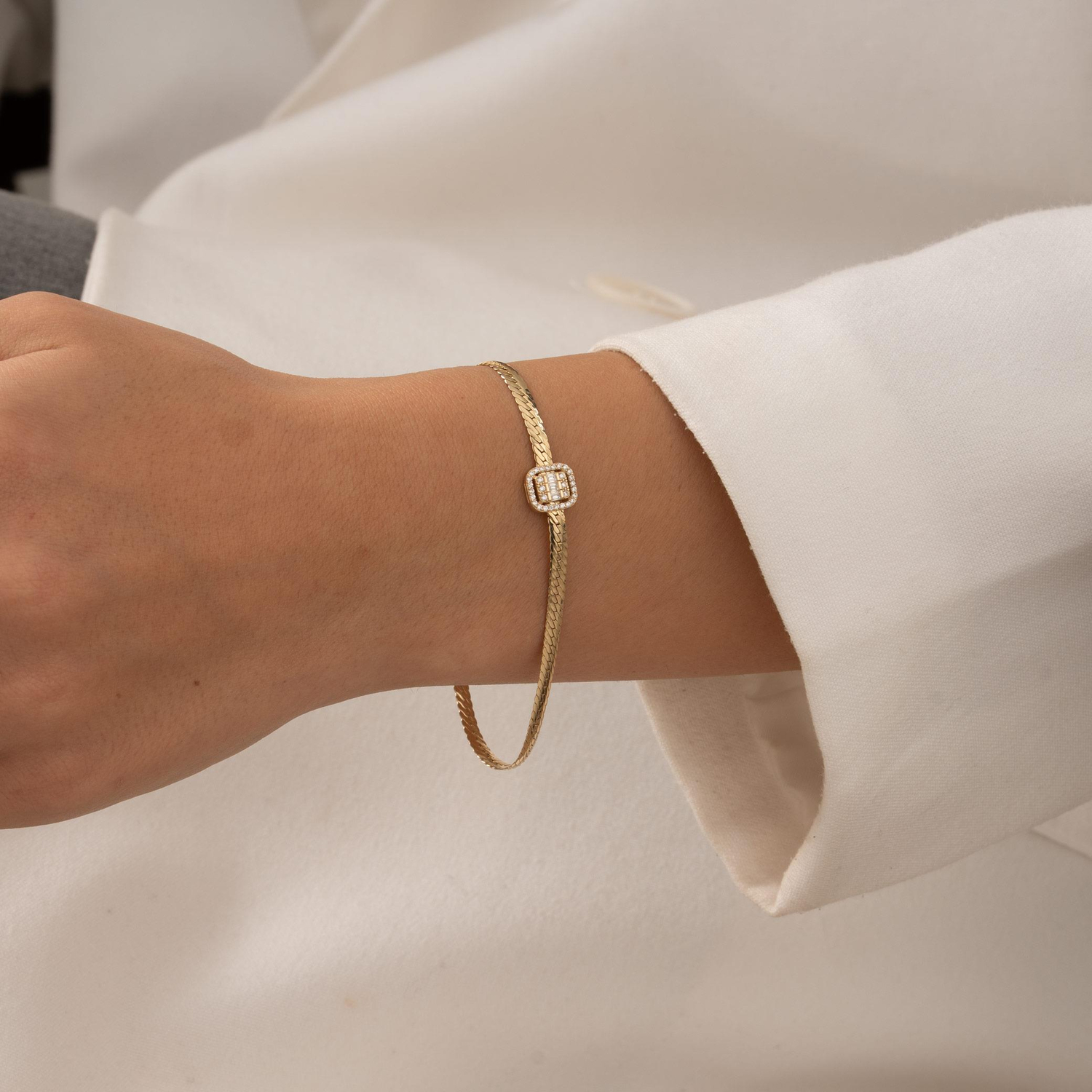 Baget Taşlı 14 Ayar Altın Bileklik