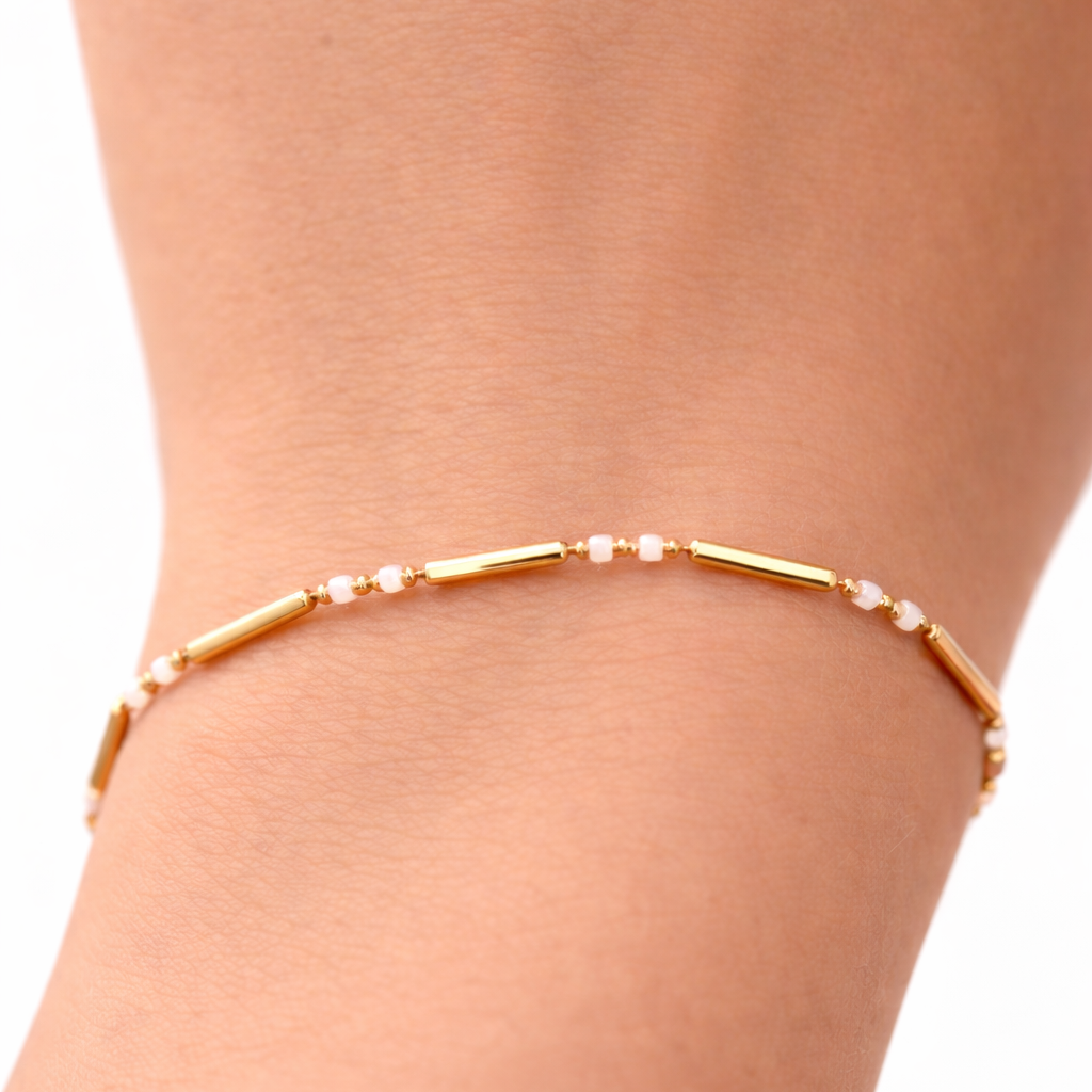 Beyaz Mineli 14 Ayar Altın Bileklik