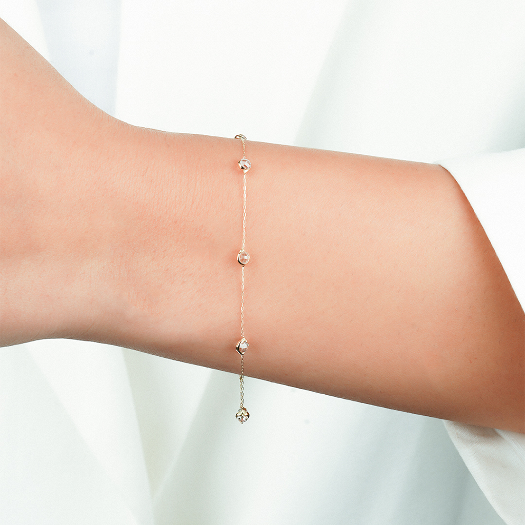 Beyaz Taşlı 14 Ayar Altın Minimal Bileklik