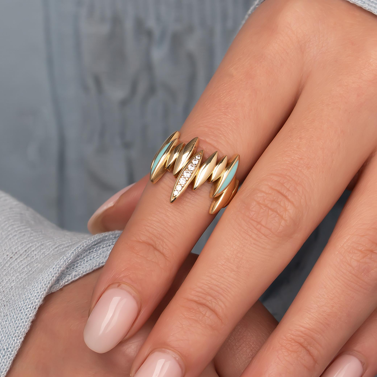 Cetaş Ortası Taşlı Yüzük 14 Ayar Altın