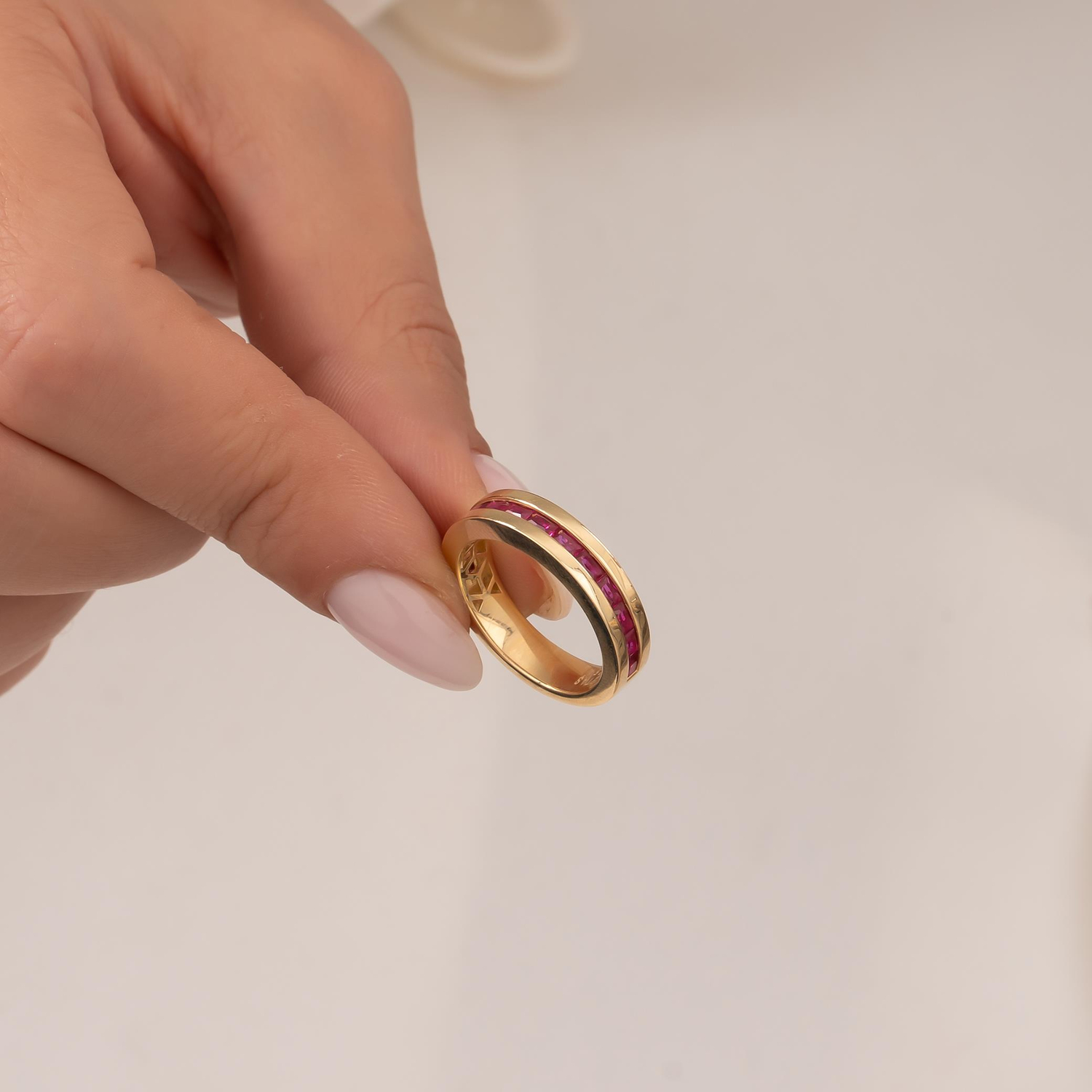 Cetaş Pembe Taşlı 14 Ayar Altın Yüzük