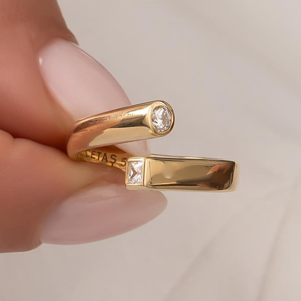 Cetaş Taşlı Tasarım 14 Ayar Altın Yüzük