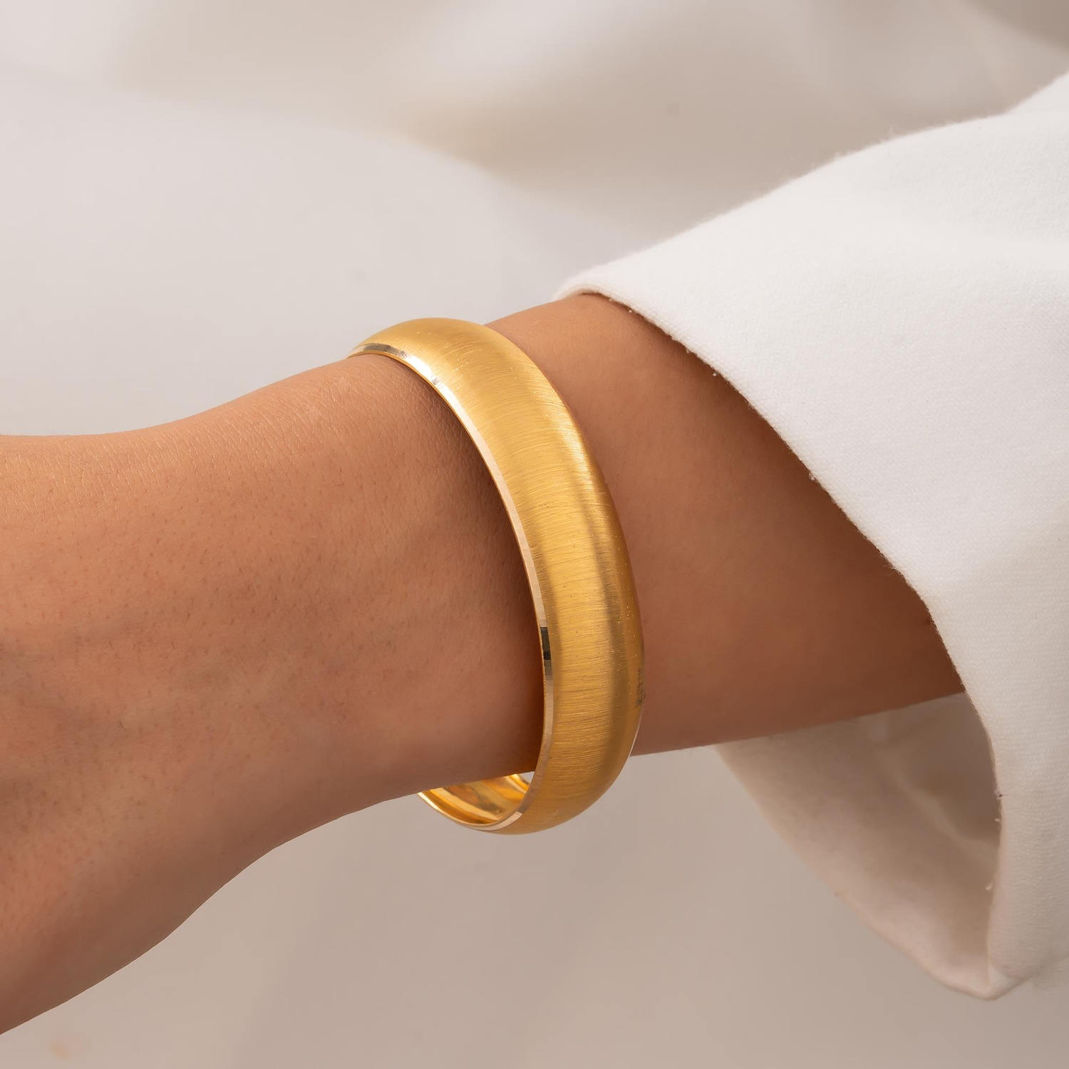 Çizgili 14 Ayar Altın Bilezik