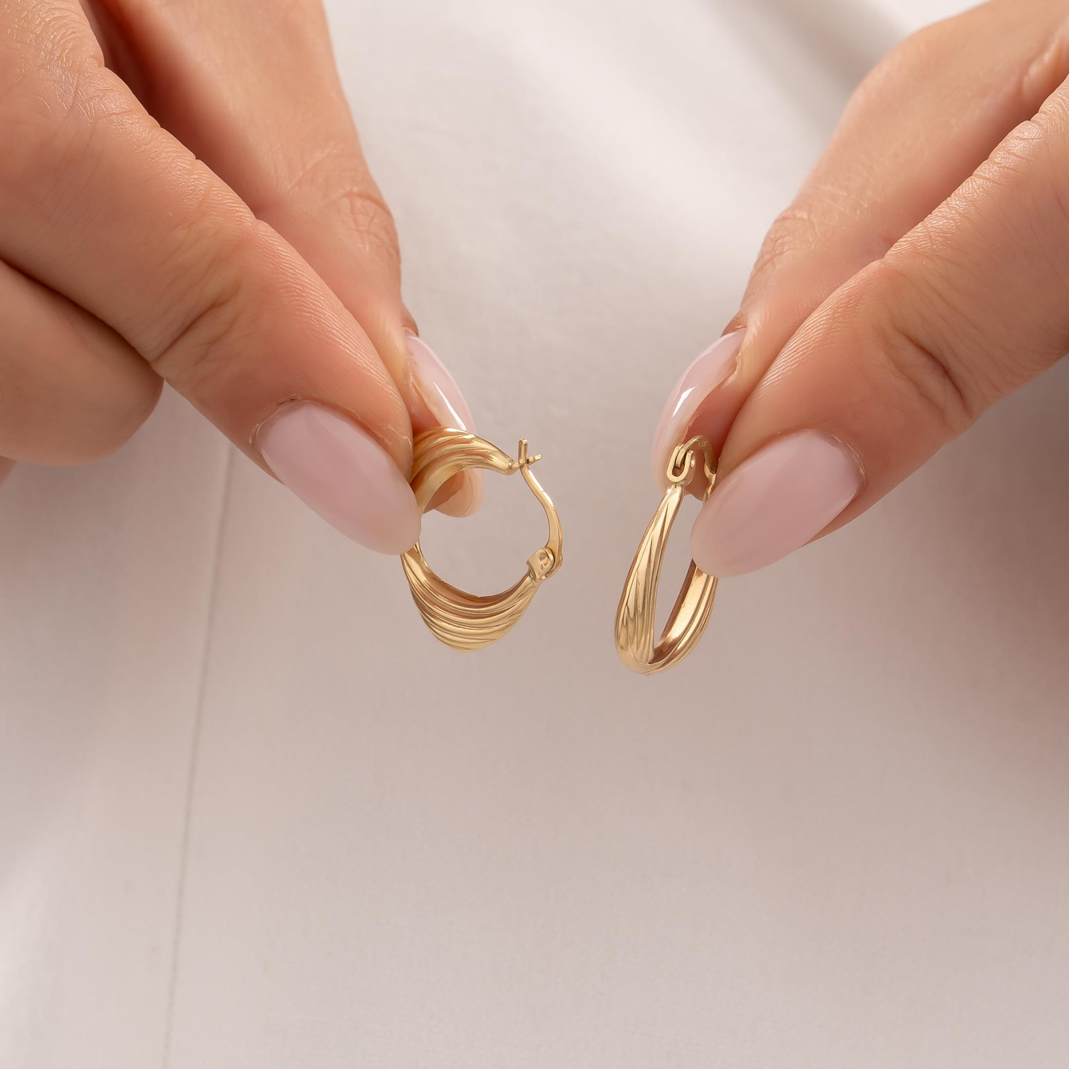 Deniz Kabuğu Küpe 14 Ayar Altın