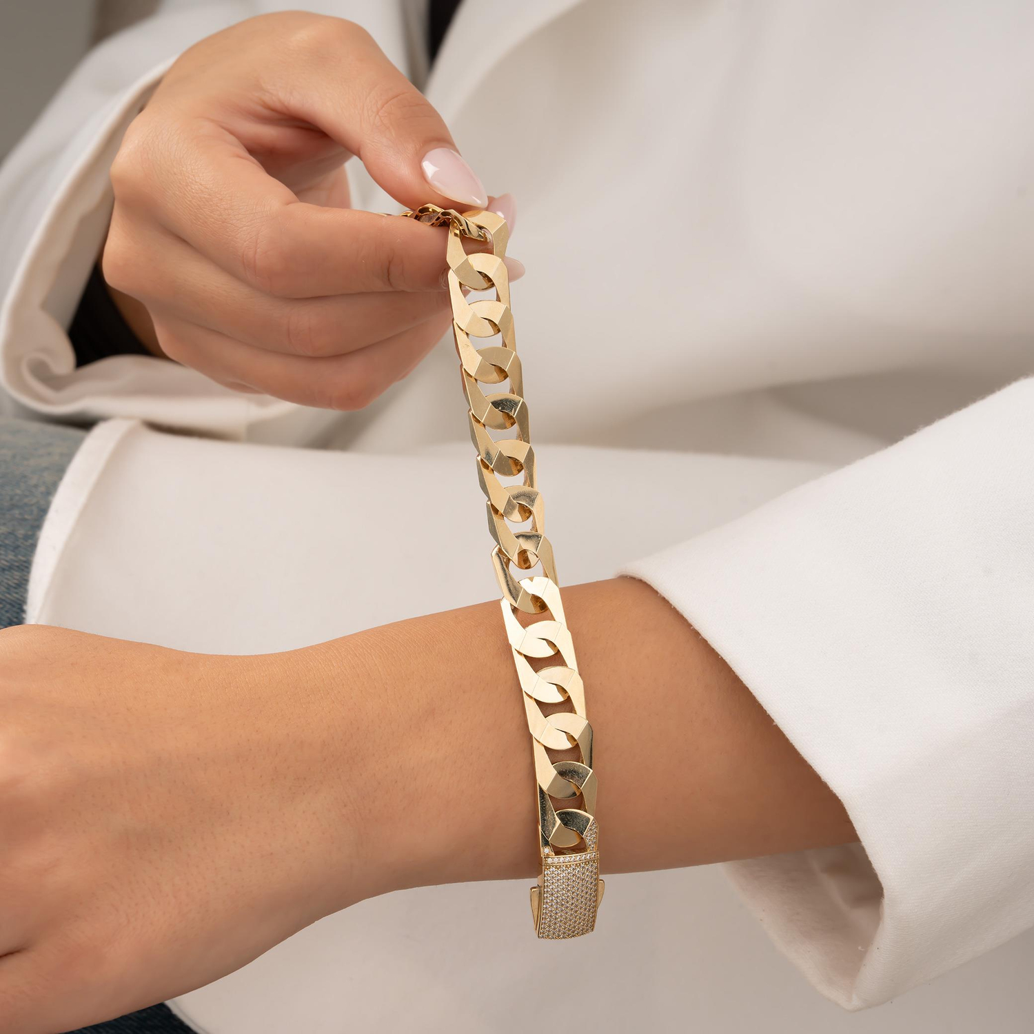 Gurmet Model 14 Ayar Altın Bileklik