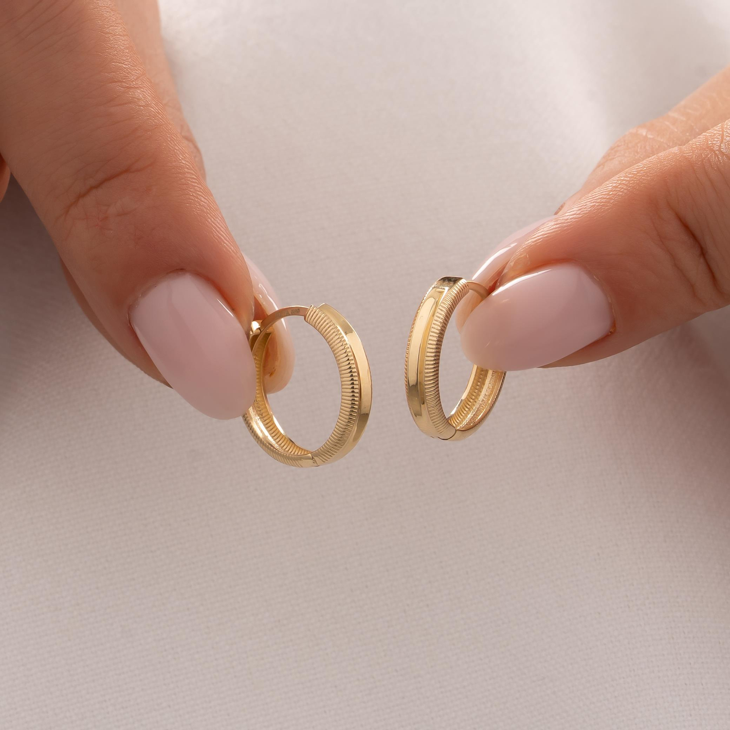 Halka Küpe 14 Ayar Altın