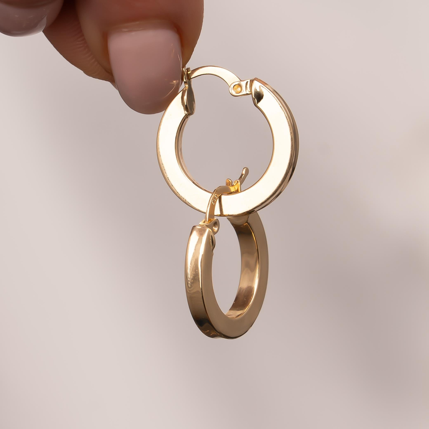 Halka Küpe 2 Cm 14 Ayar Altın