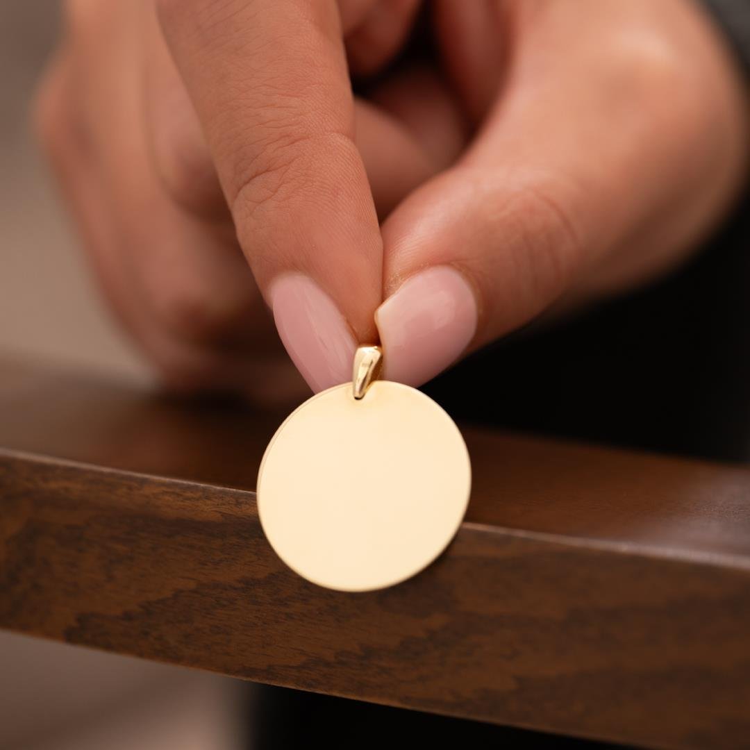 İsim Yazılabilir Yuvarlak Plaka 14 Ayar Kolye Ucu