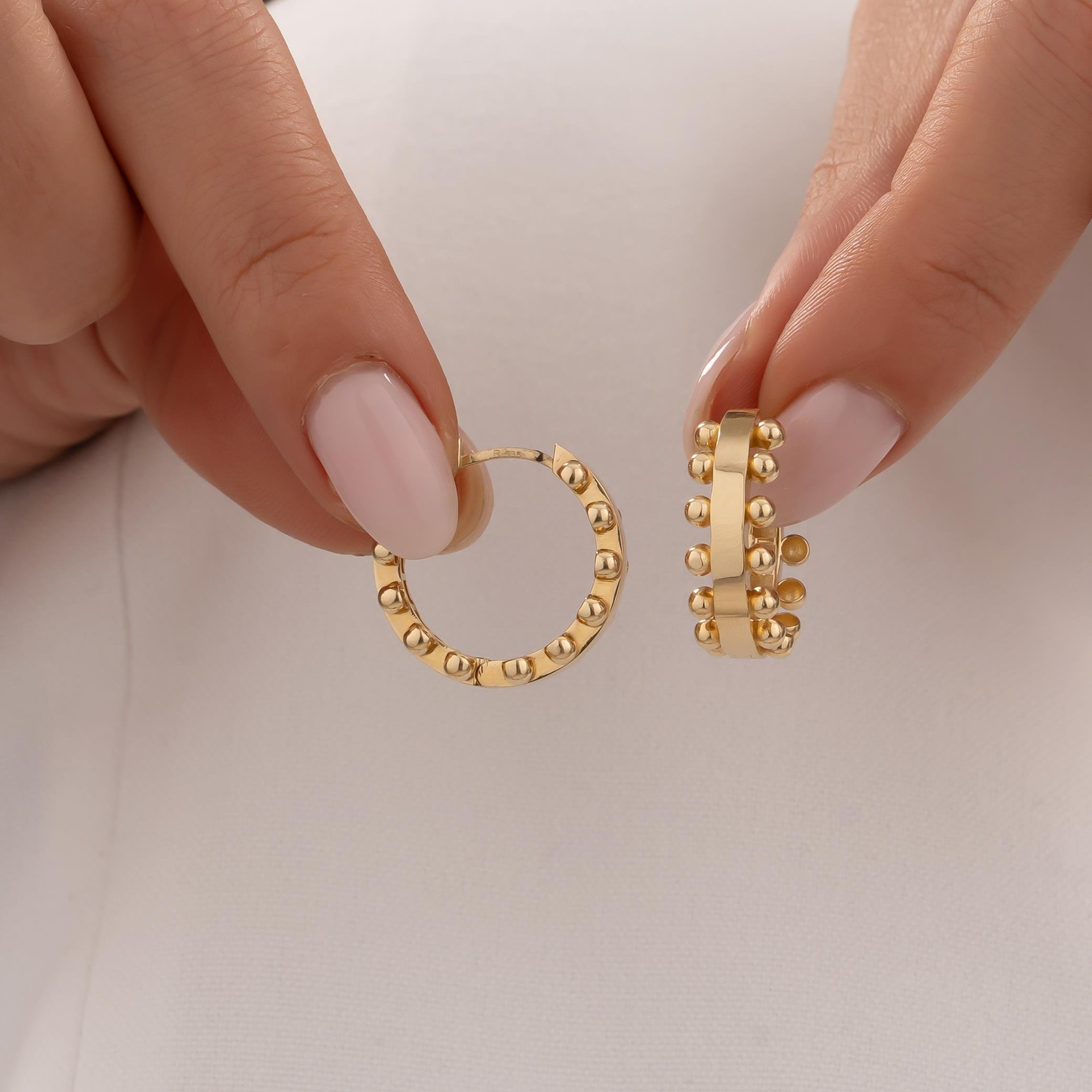 Kenarları Toplu Halka Küpe 14 Ayar Altın