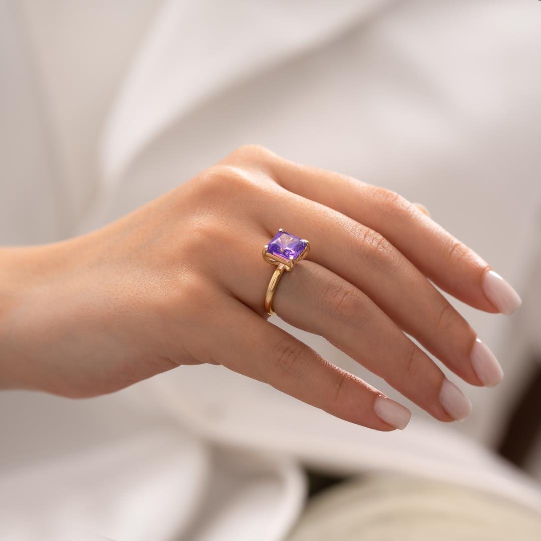 Mor Taşlı Kare Tasarım 14 Ayar Yüzük