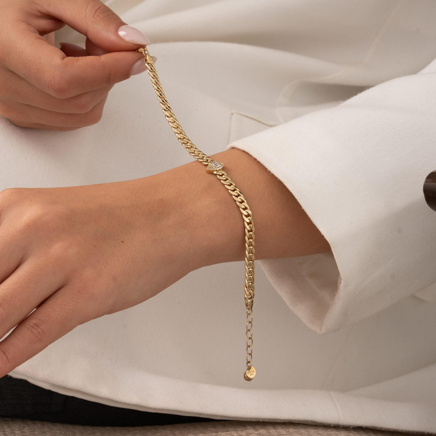 Ortası Taşlı 14 Ayar Altın Gurmet Bileklik