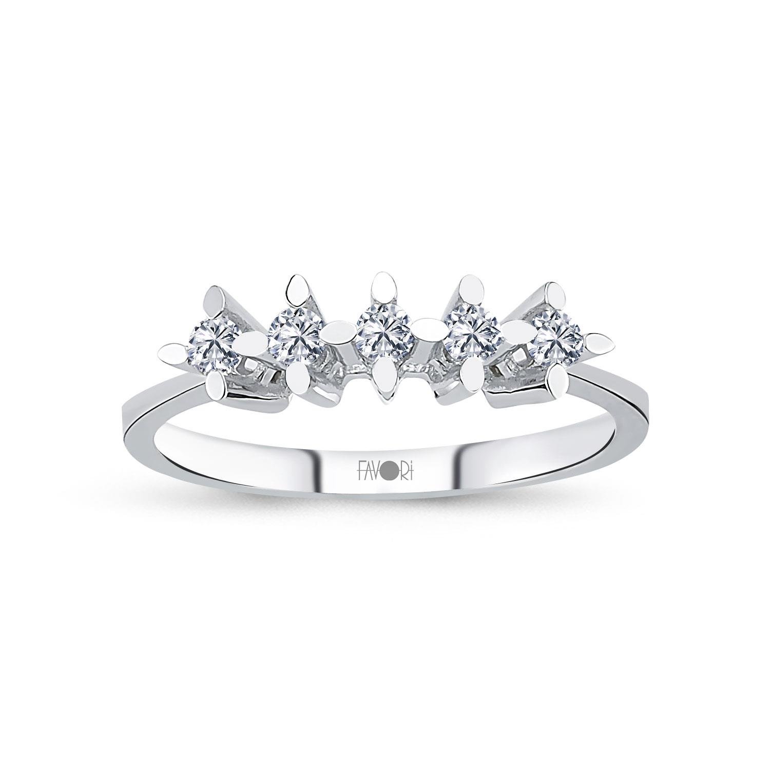 PIRLANTA BEŞTAŞ YÜZÜK