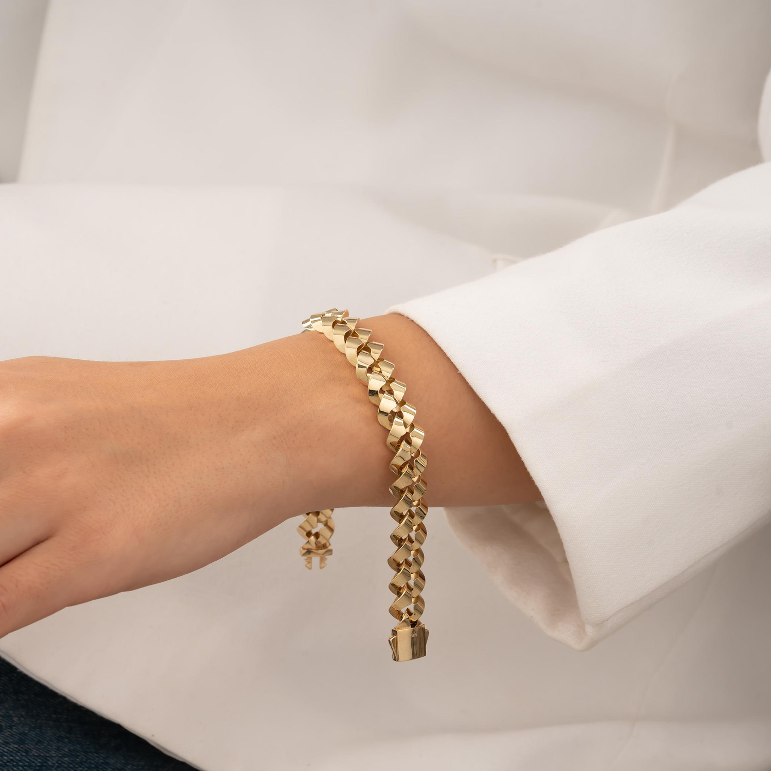 Spor Gurmet 14 Ayar Altın Bileklik