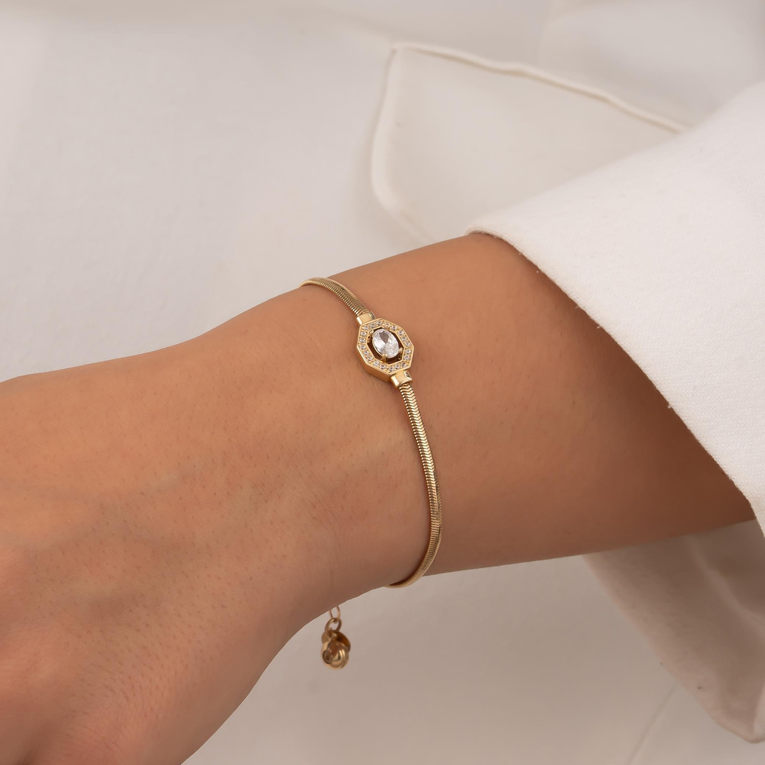 Taşlı Balıksırtı 14 Ayar Altın Bileklik