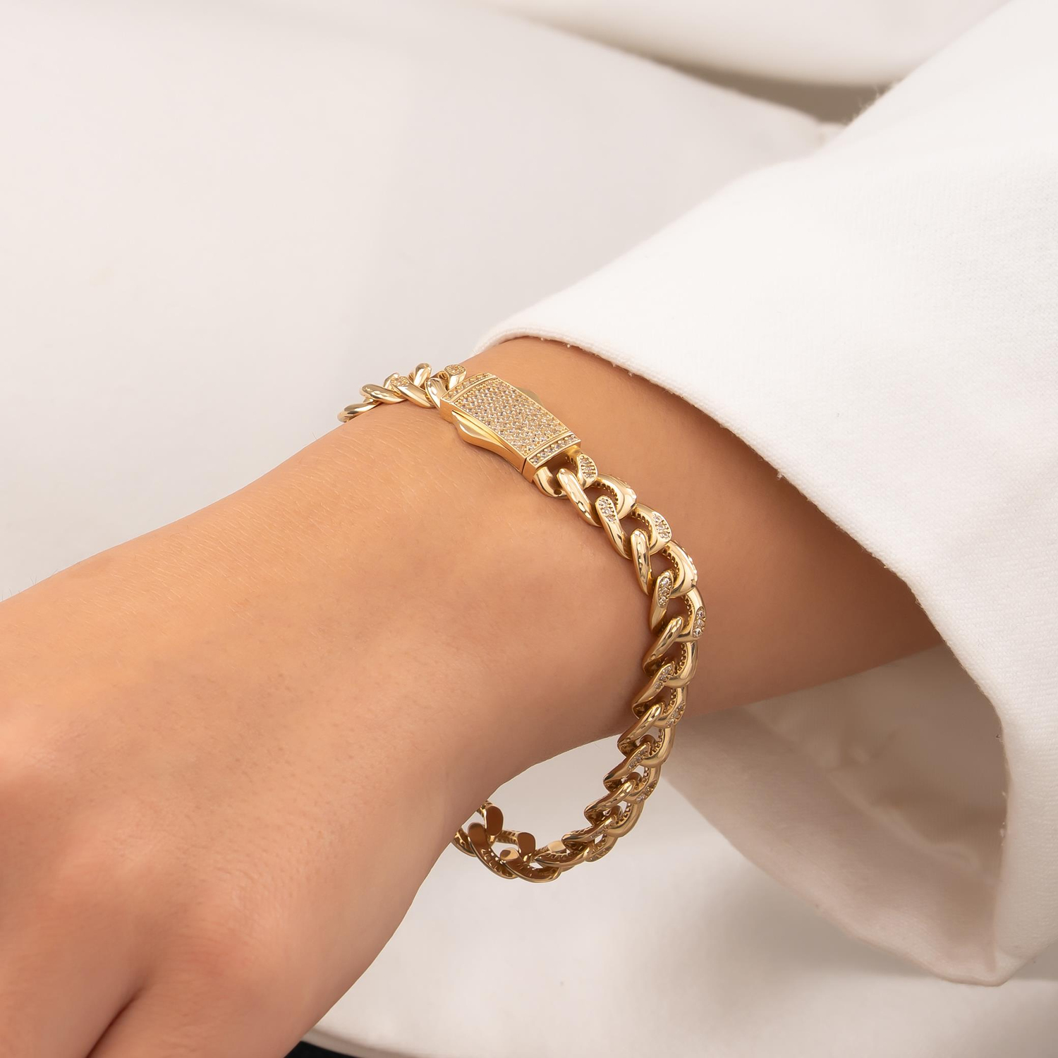 Taşlı Özel Kesim Gurmet 14 Ayar Altın Bileklik