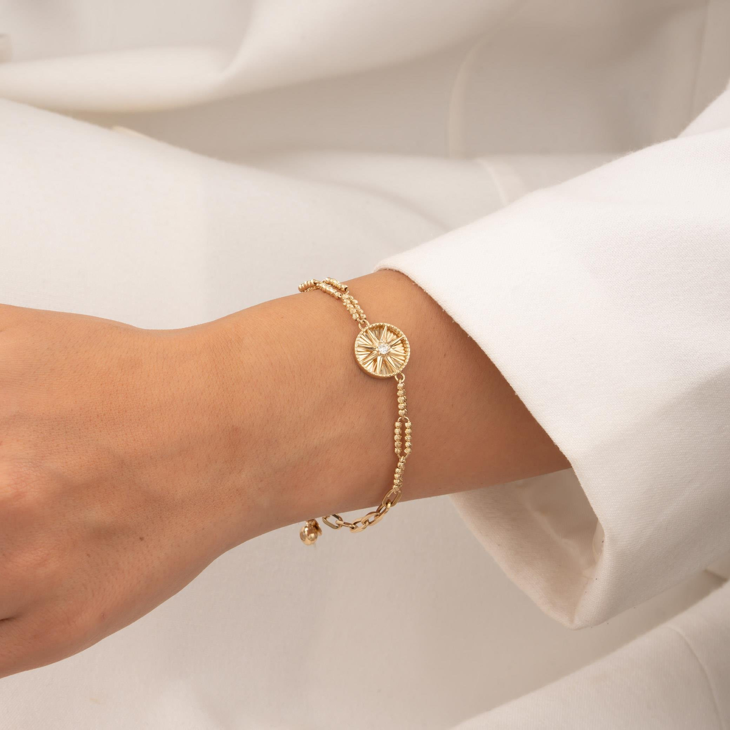 Taşlı Yıldız 14 Ayar Altın Bileklik