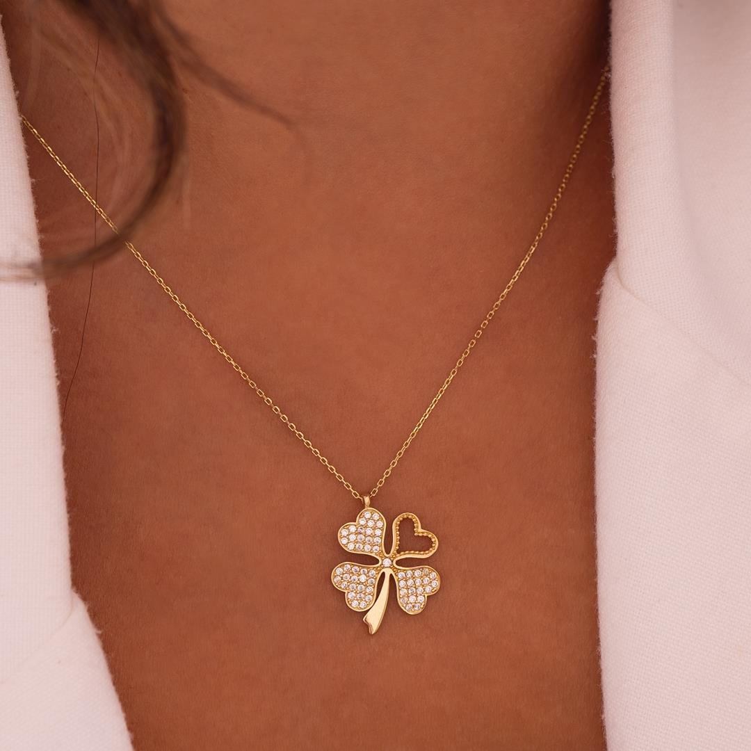 Taşlı Yonca 14 Ayar Altın Kolye 