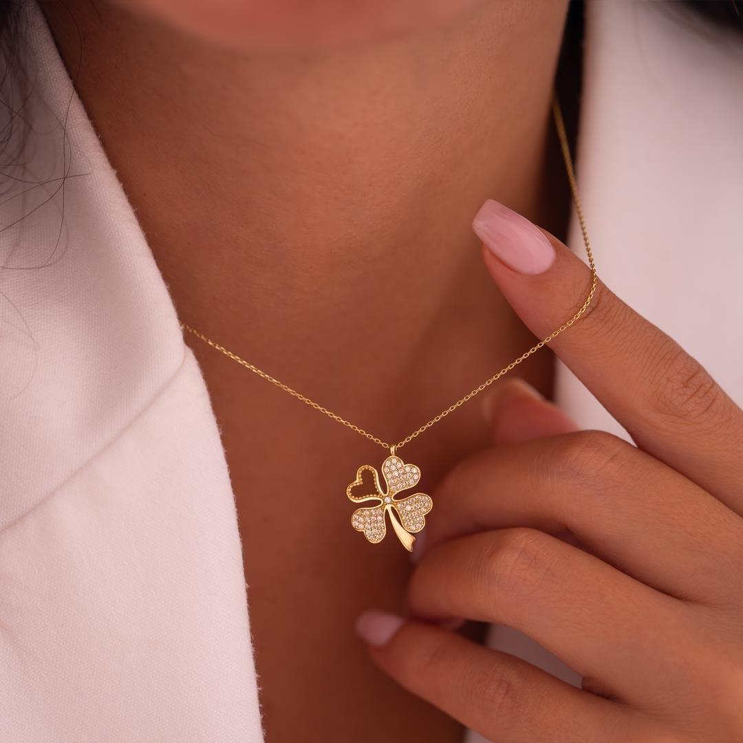 Taşlı Yonca 14 Ayar Altın Kolye 