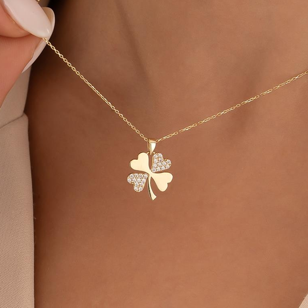 Taşlı Yonca 14 Ayar Altın Kolye