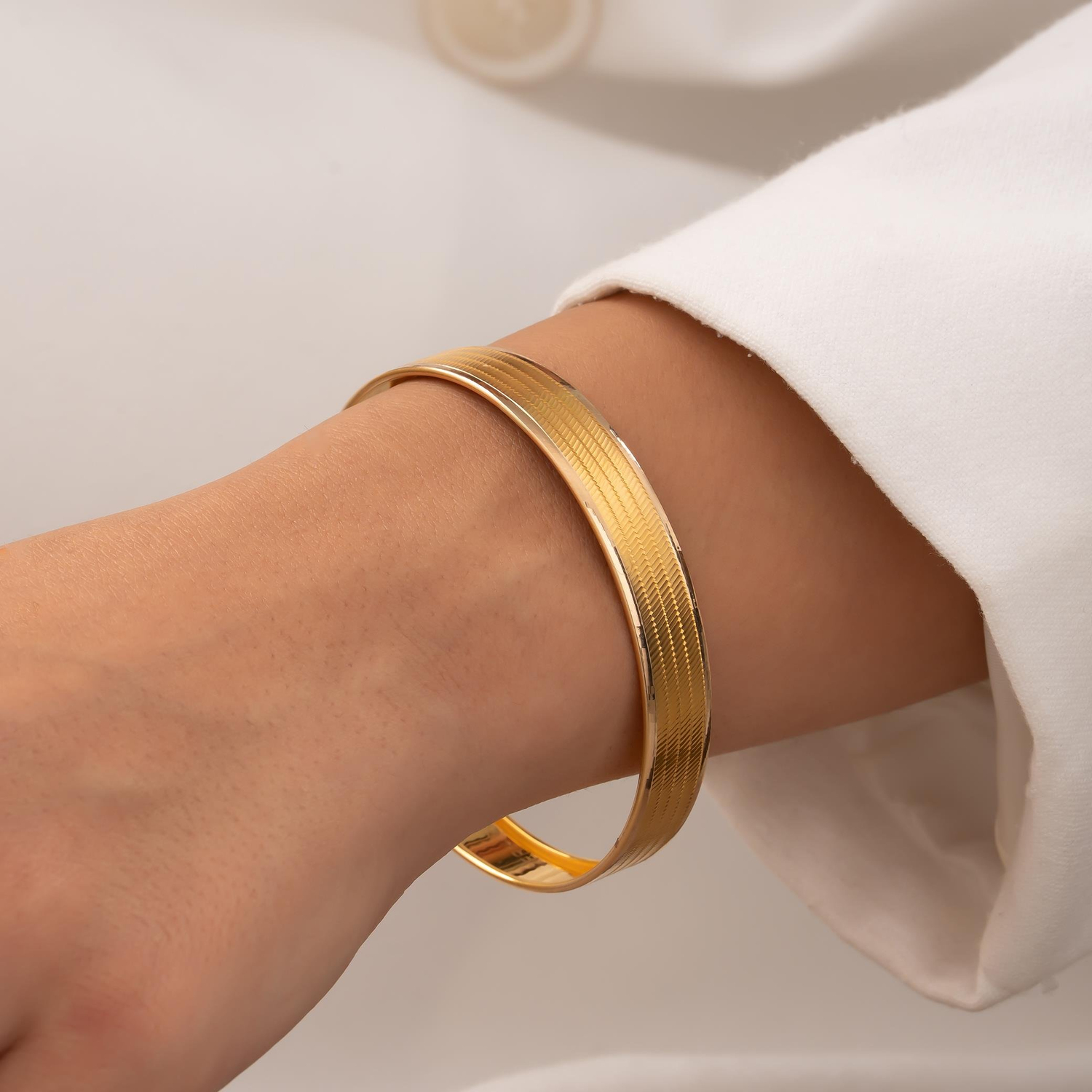 Trabzon Desenli 14 Ayar Altın Bilezik