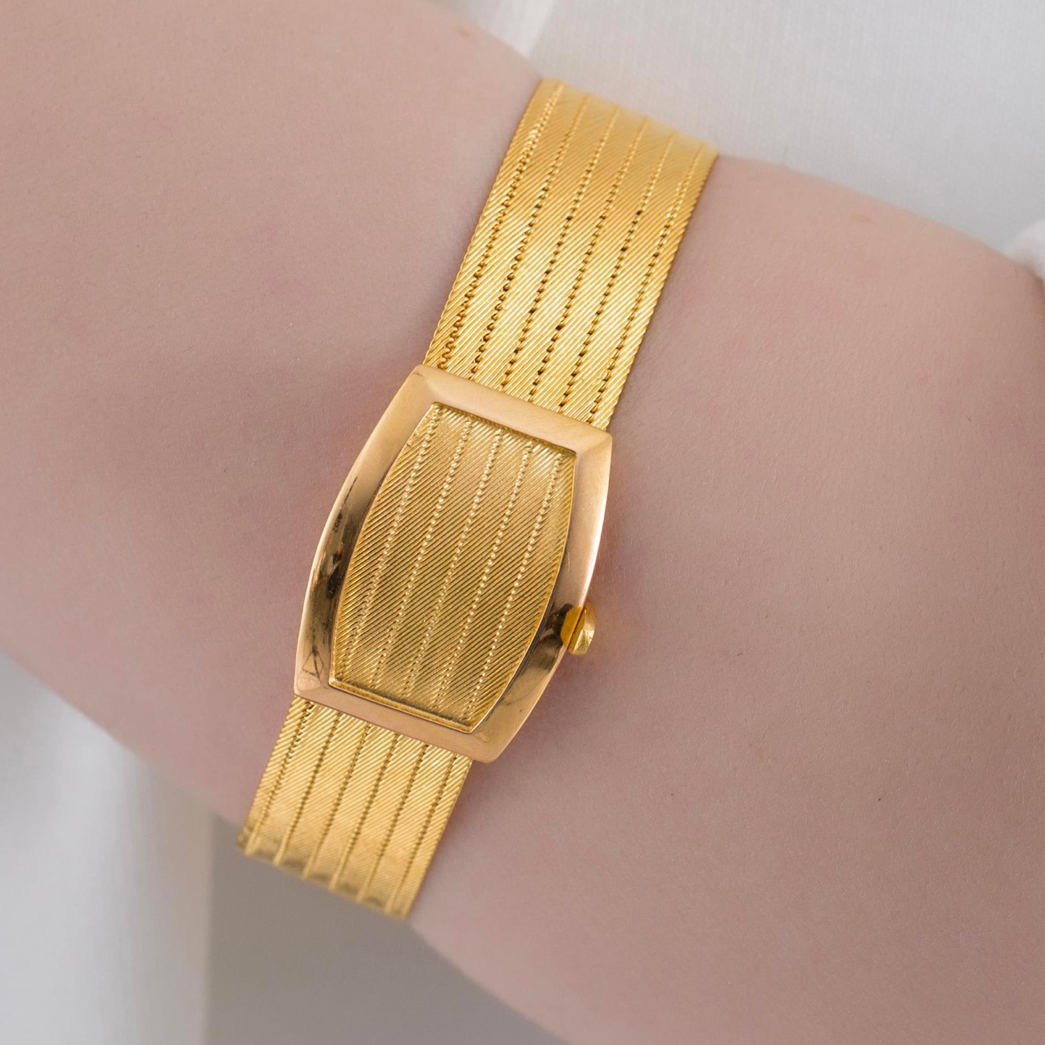 Trabzon Hasır Altın Bileklik Klasik Toka 7 Sıra 14 Ayar Altın 