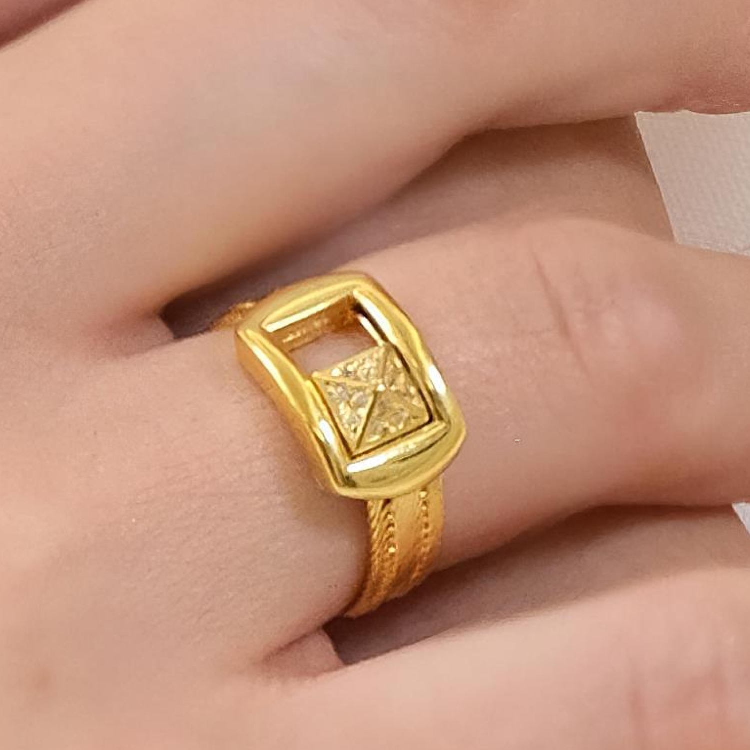 Trabzon Hasır Modern Hareketli Küp Model 14 Ayar 3 Sıra Altın Yüzük Sarı