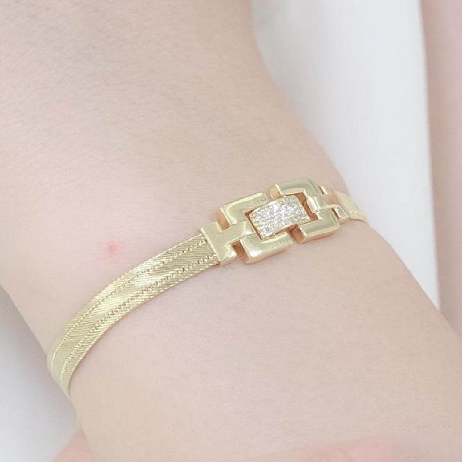 Trabzon Hasır Modern Taşlı 14 Ayar 3 Sıra Altın Set Yeşil