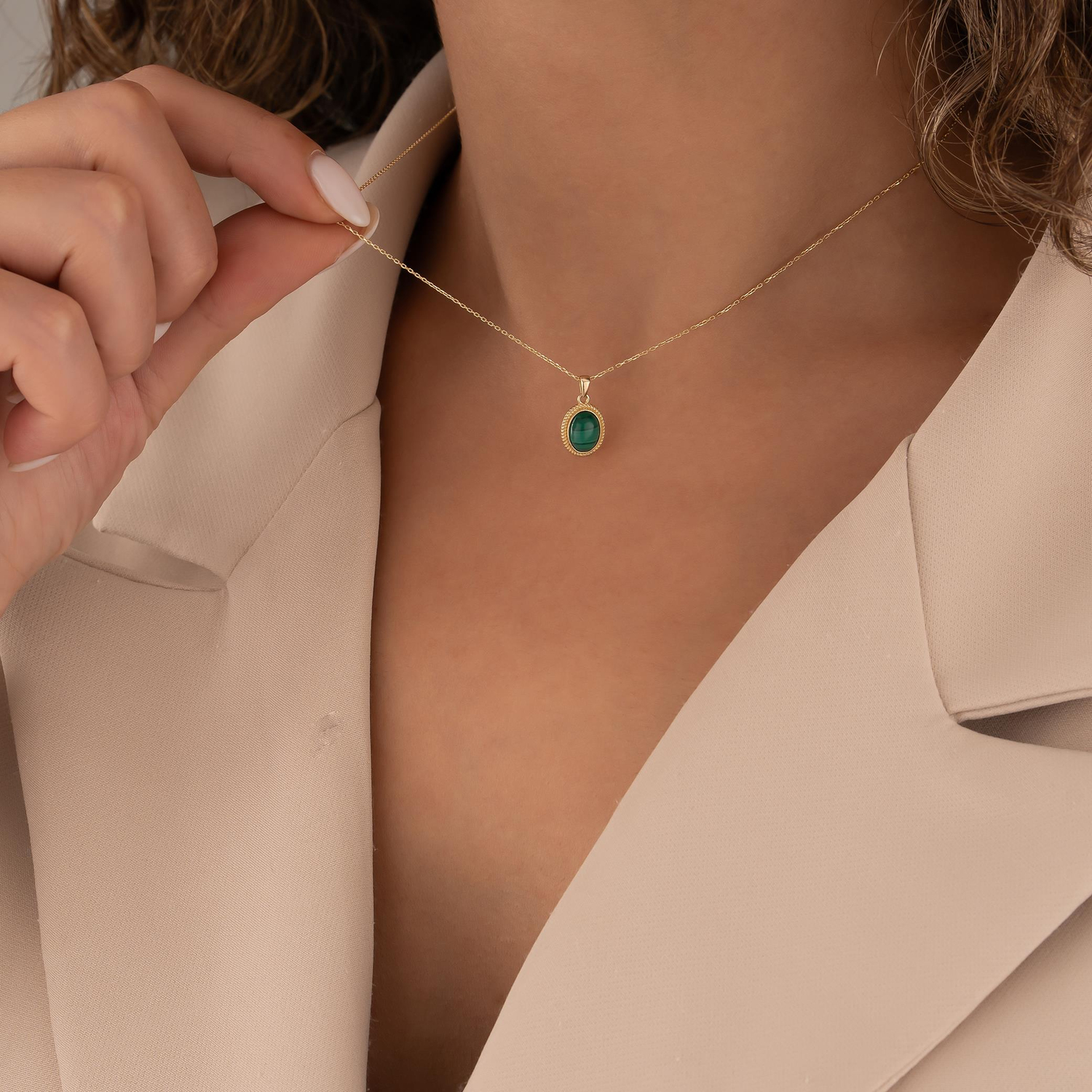 Yeşil Firuze Taşlı 14 Ayar Altın Kolye