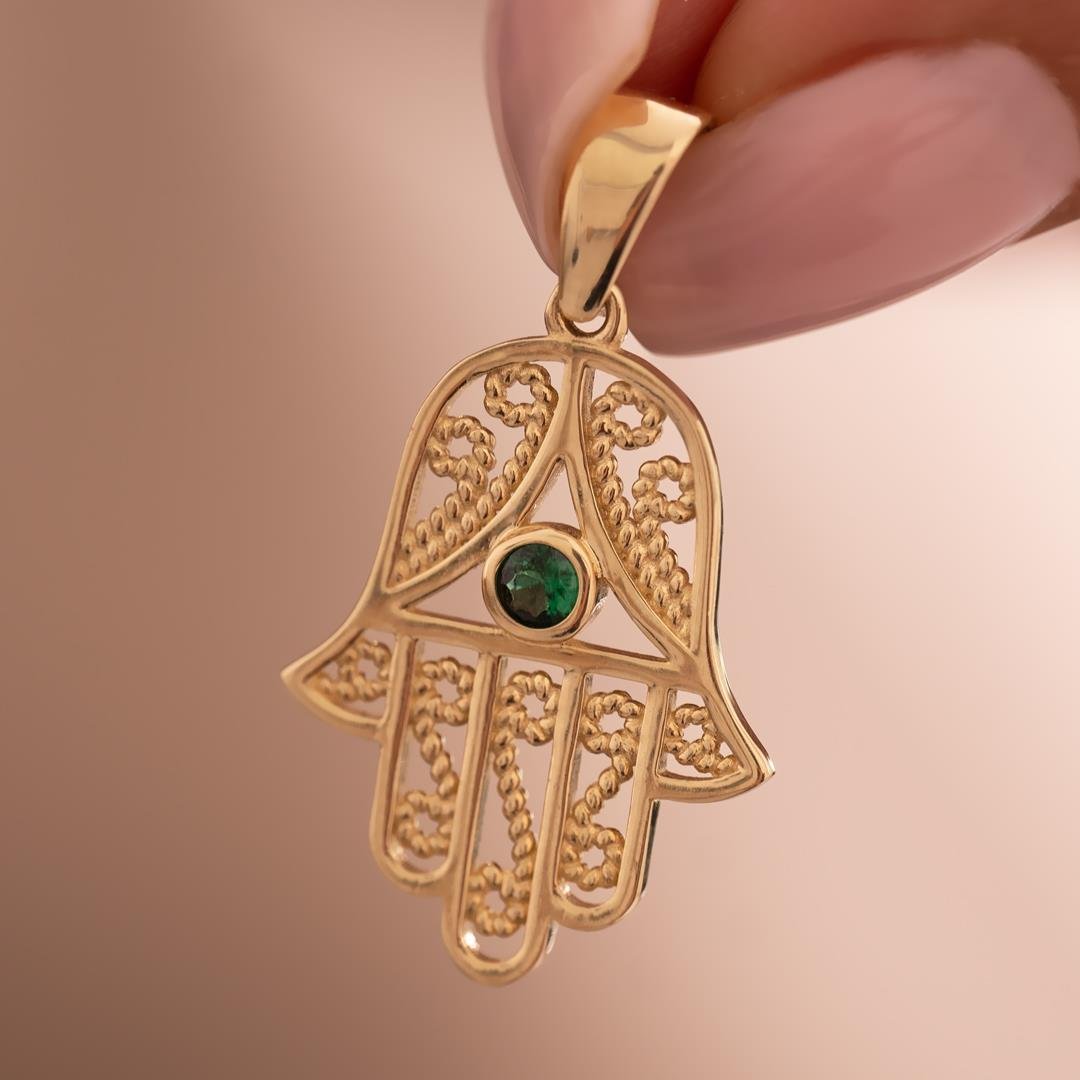Yeşil Taşlı Fatma Ana Eli 14 Ayar Kolye Ucu