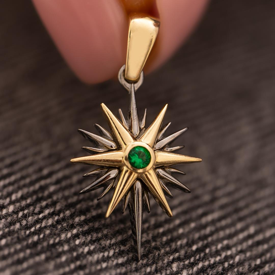 Yeşil Taşlı Kuzey Yıldızı 14 Ayar Kolye Ucu