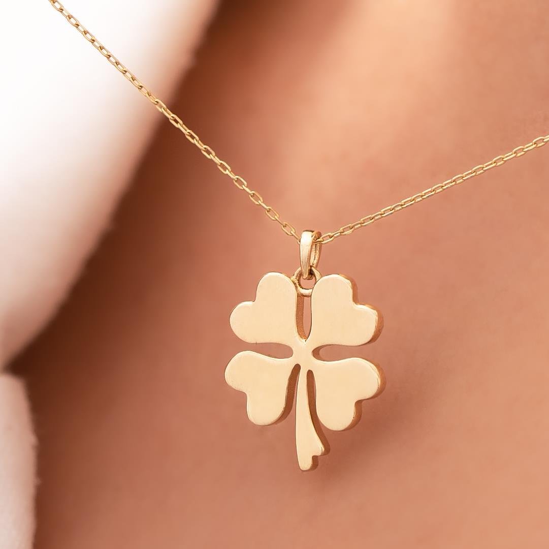 14 Ayar Altın Minimal Yonca Kolye