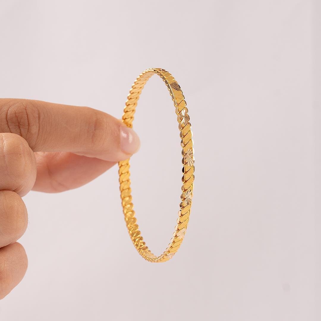 15 Gram Desenli Üçlü Burma Bilezik 22 Ayar