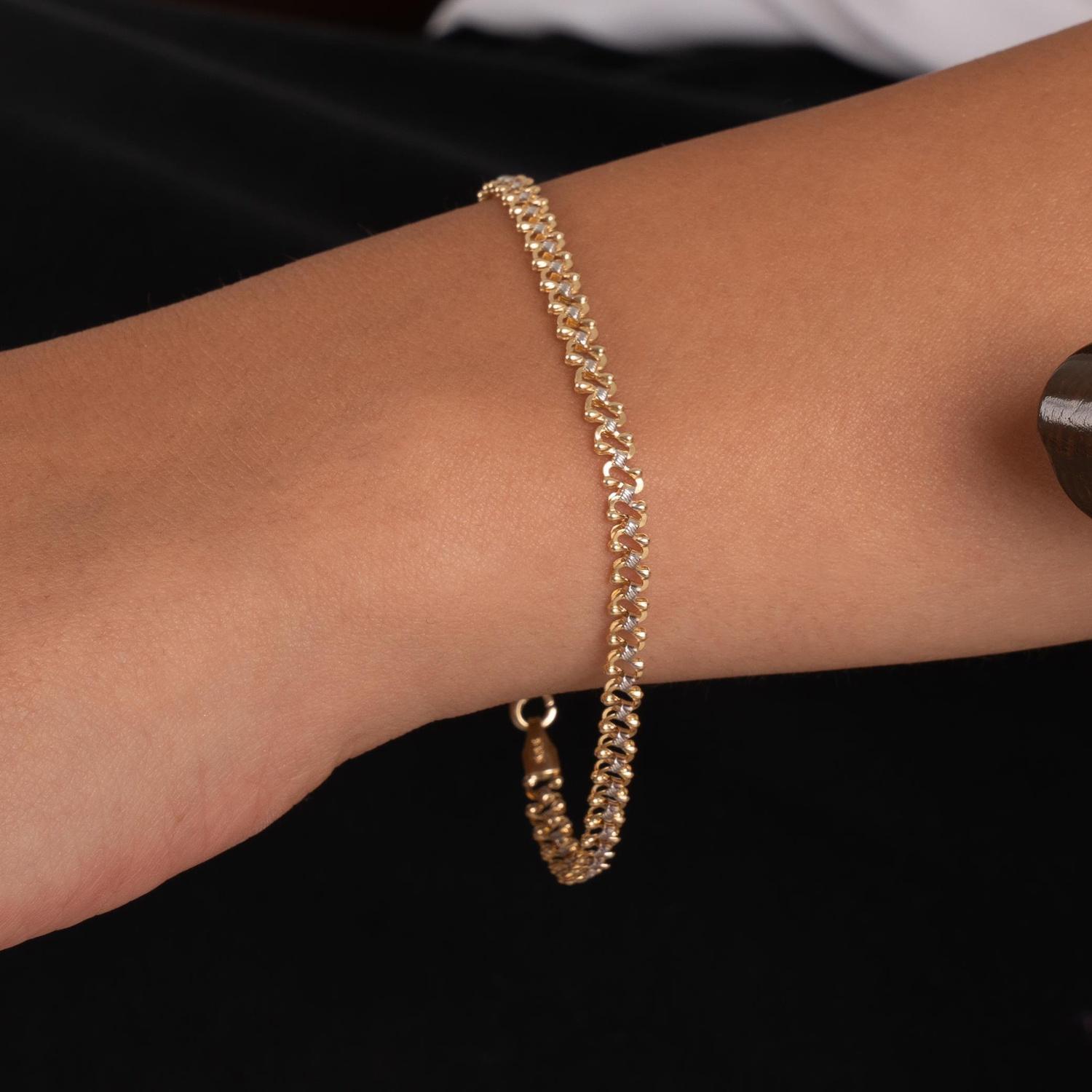 Beyaz Taşlı Fiyonk 14 Ayar Altın Bileklik