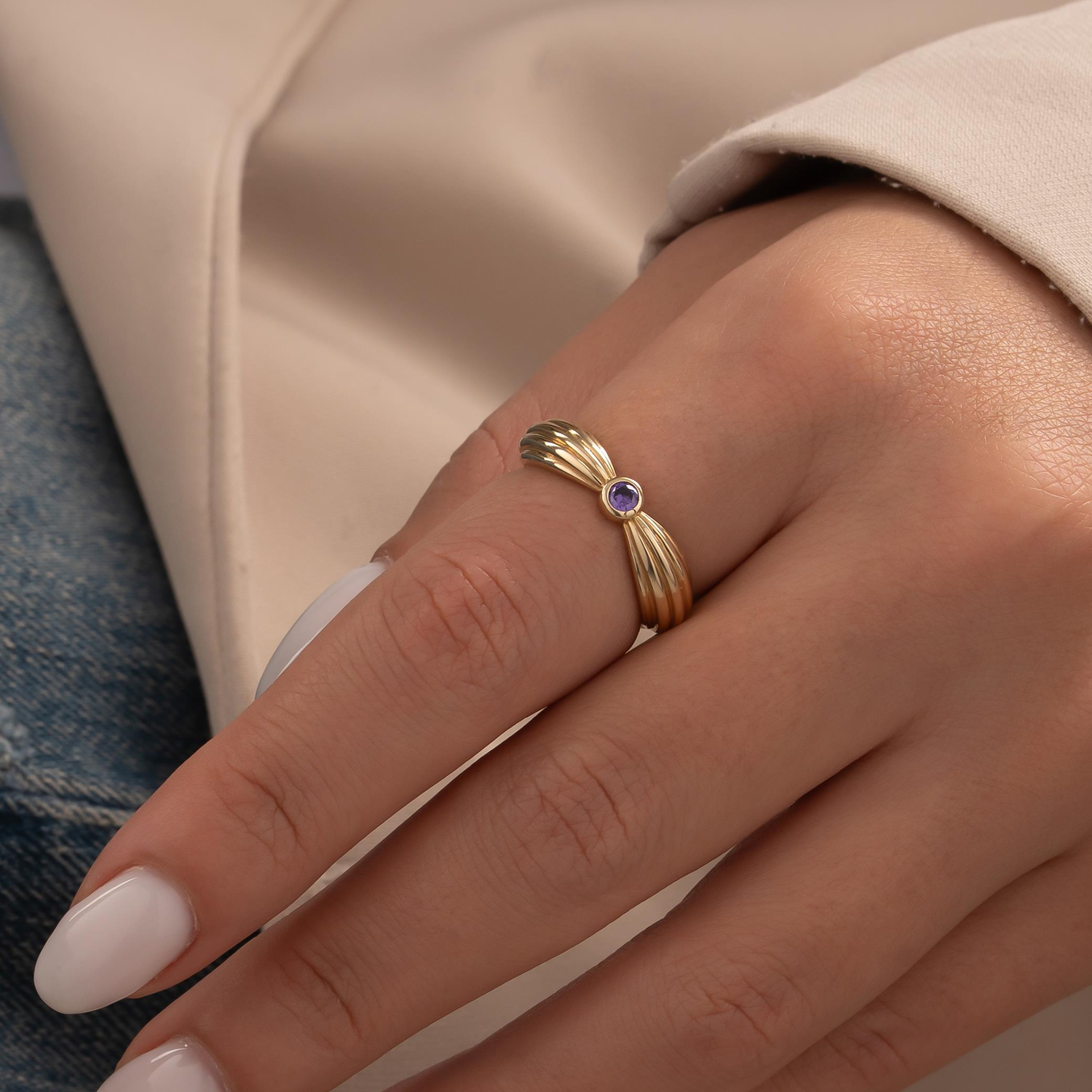 Mor Taşlı 14 Ayar Altın Yüzük