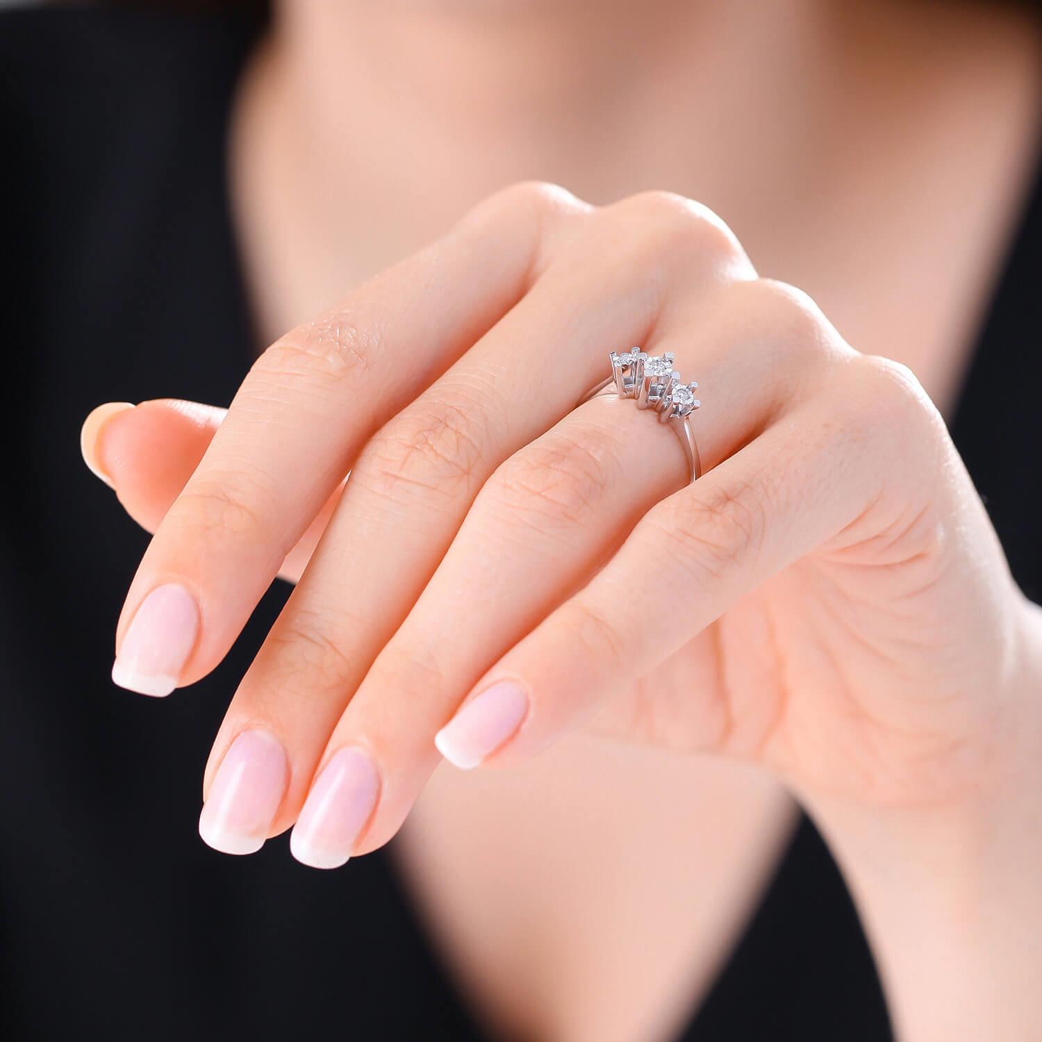 PIRLANTA TRİA YÜZÜK